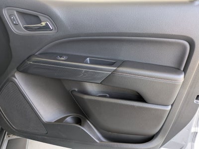 2022 GMC Canyon 4WD AT4 w/Leather