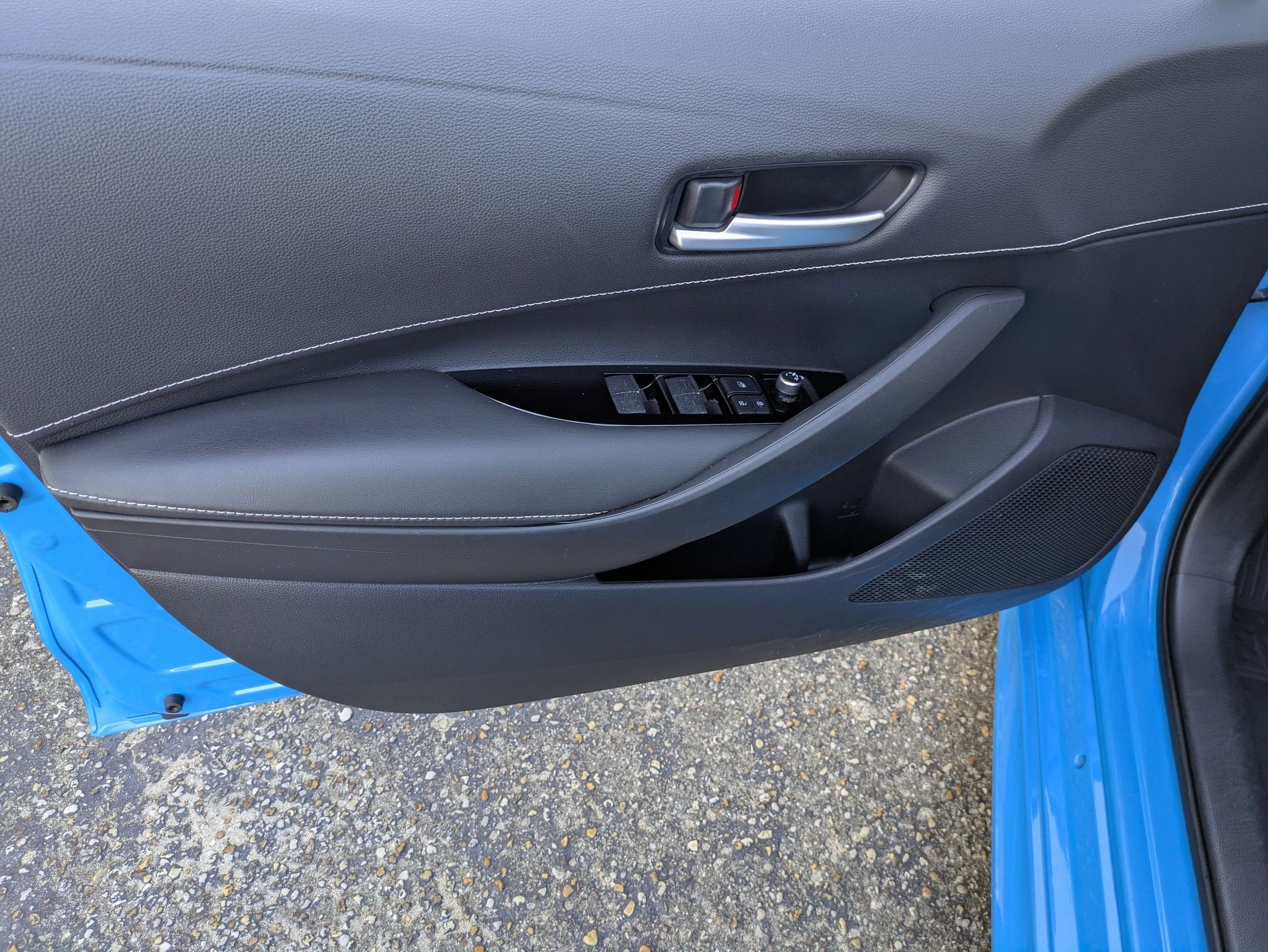 2020 Toyota Corolla Hatchback SE