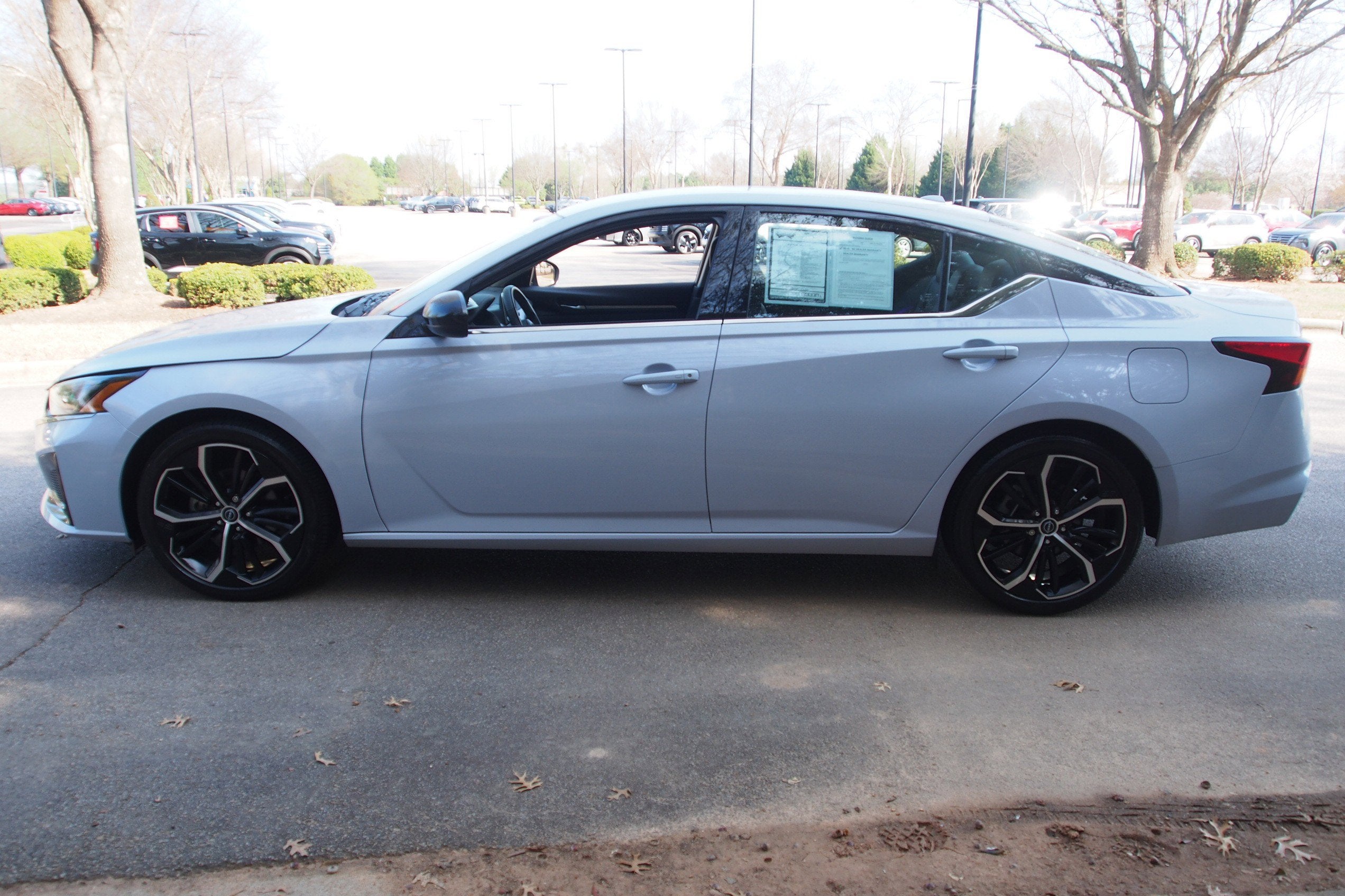 2024 Nissan Altima 2.5 SR