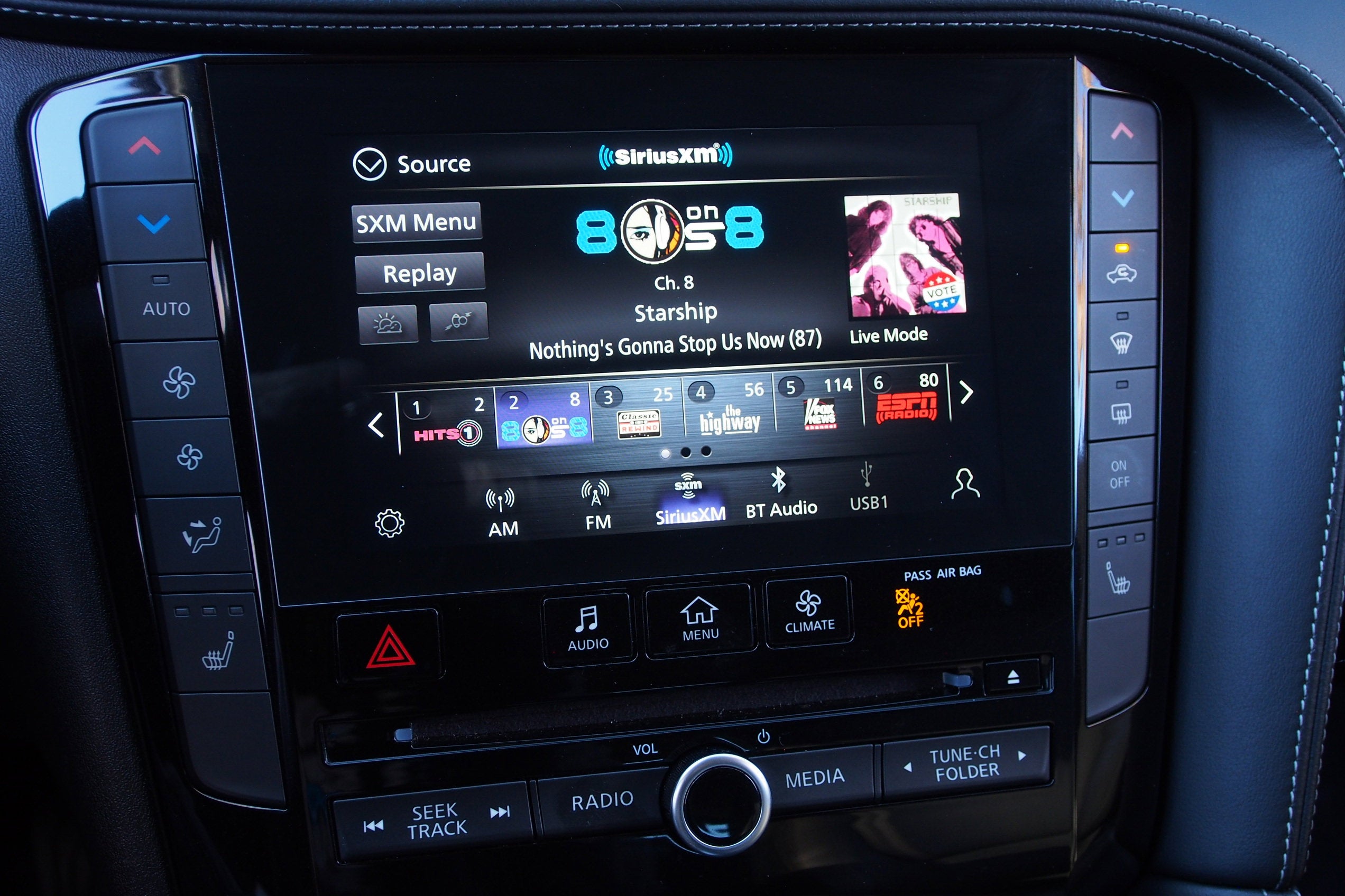 2022 INFINITI QX50 LUXE