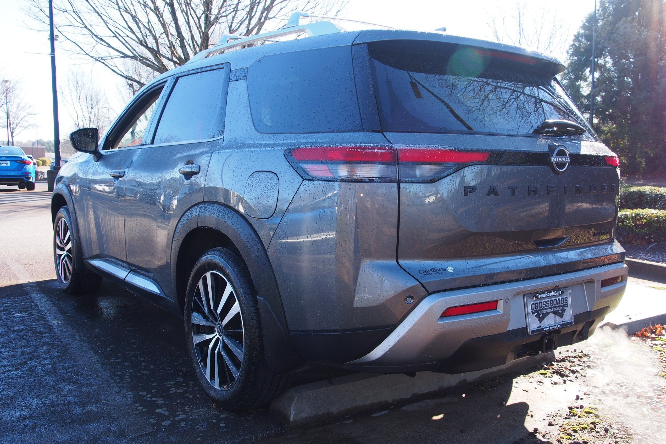 2023 Nissan Pathfinder Platinum