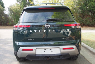 2022 Nissan Pathfinder Platinum