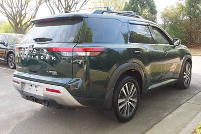 2022 Nissan Pathfinder Platinum
