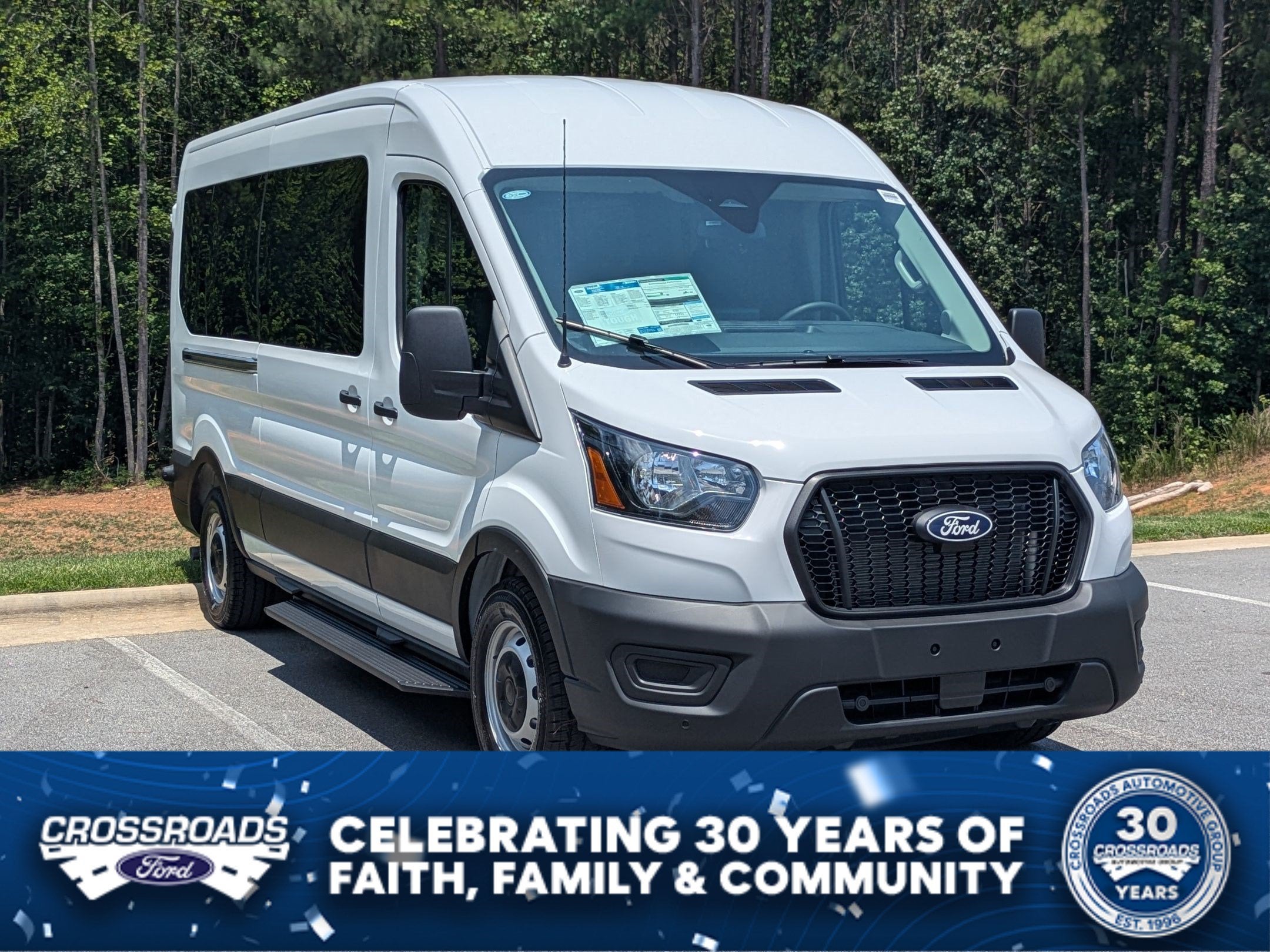 2026 Ford Transit Passenger Wagon XL