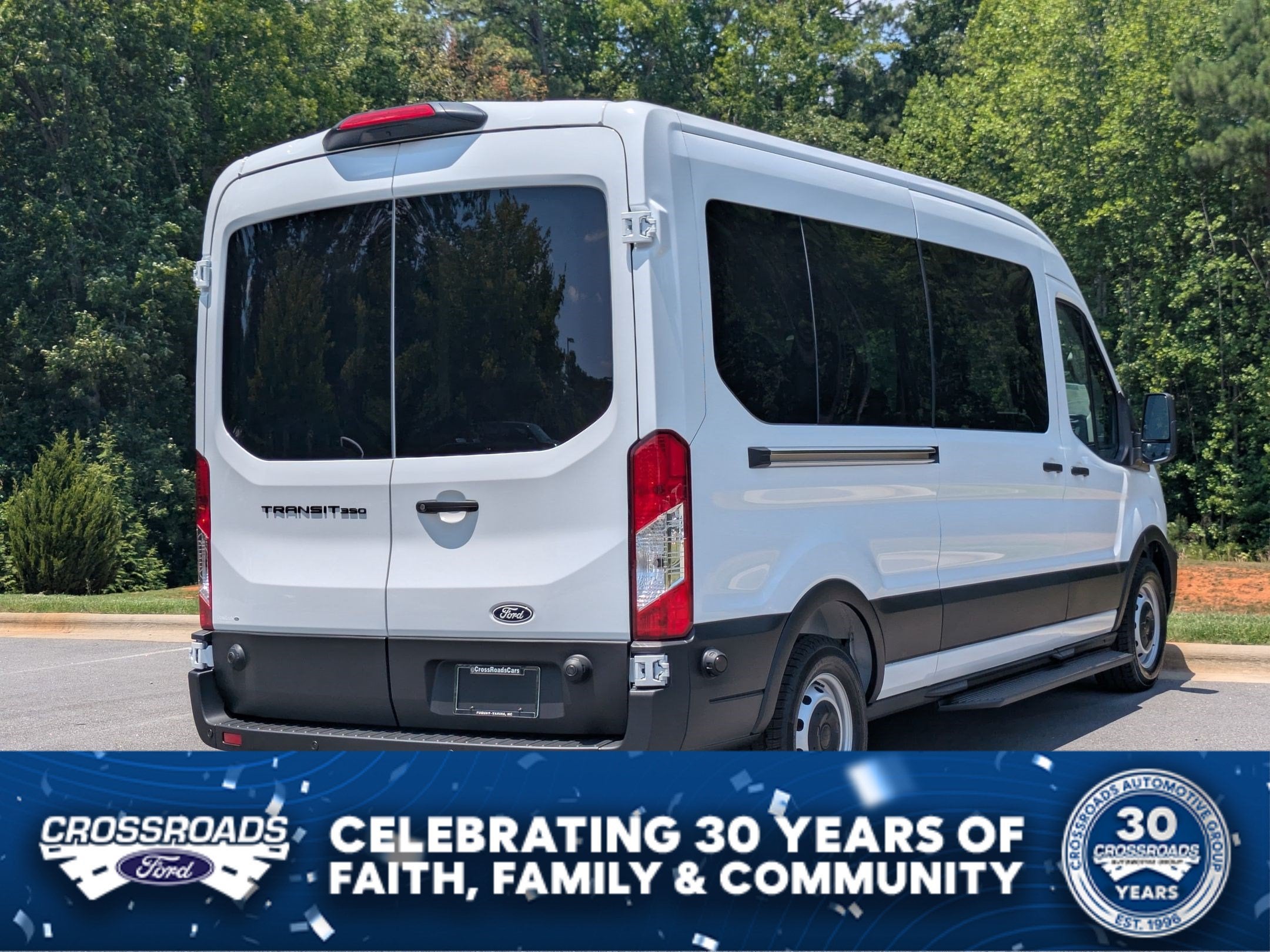 2026 Ford Transit Passenger Wagon XL