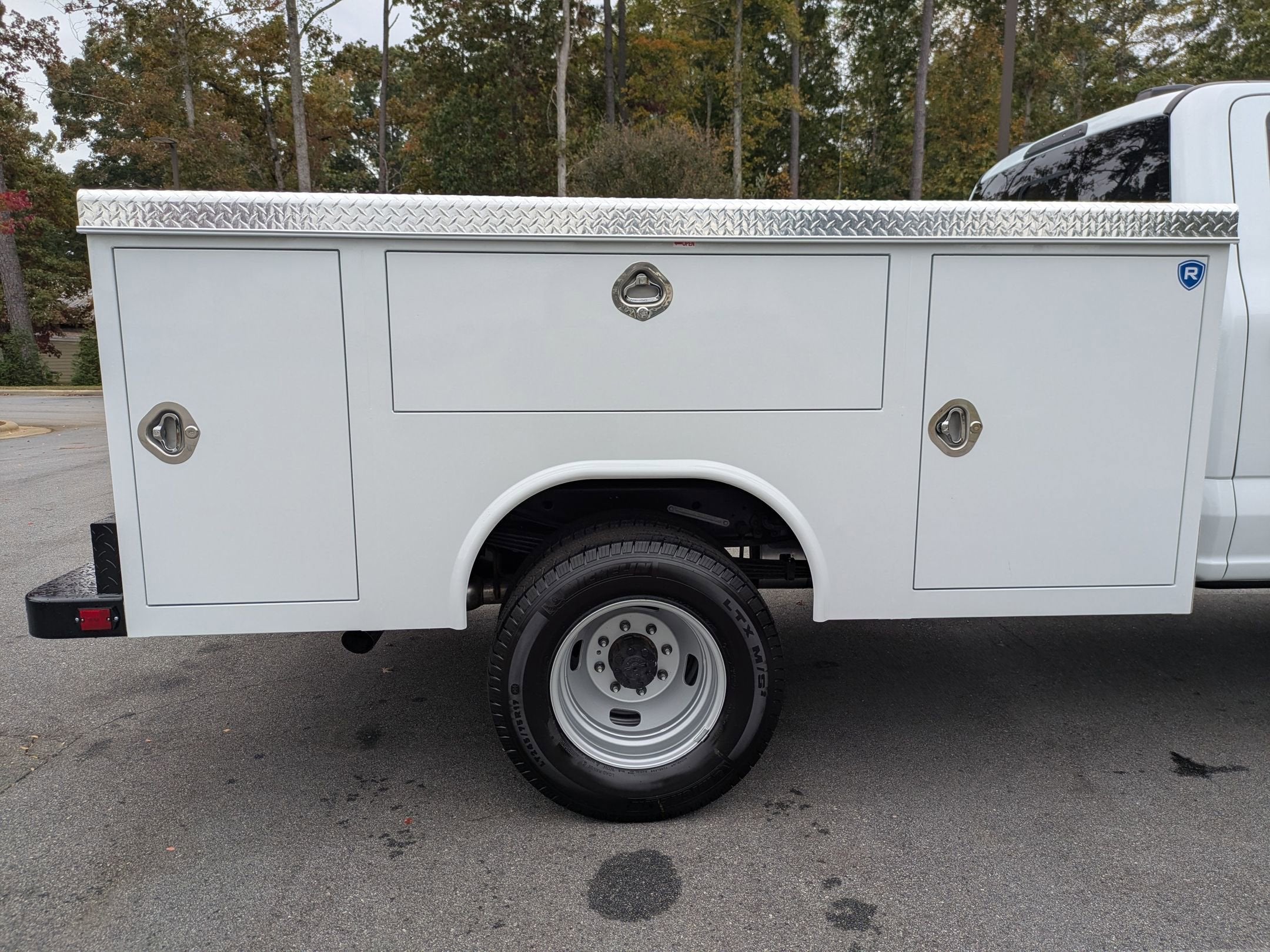 2026 Ford Super Duty F-350 DRW XL