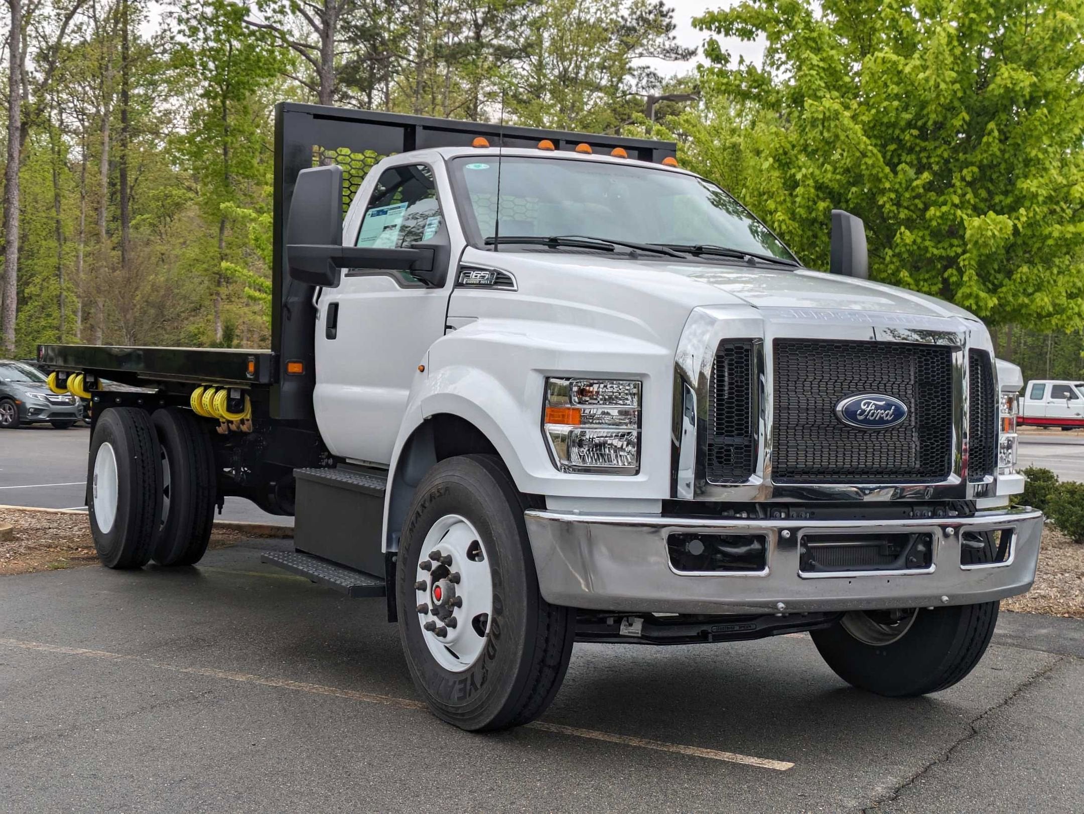 2025 Ford F-650SD Base