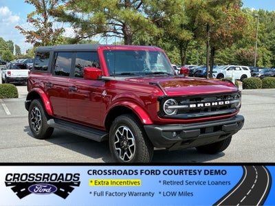 2026 Ford Bronco Outer Banks