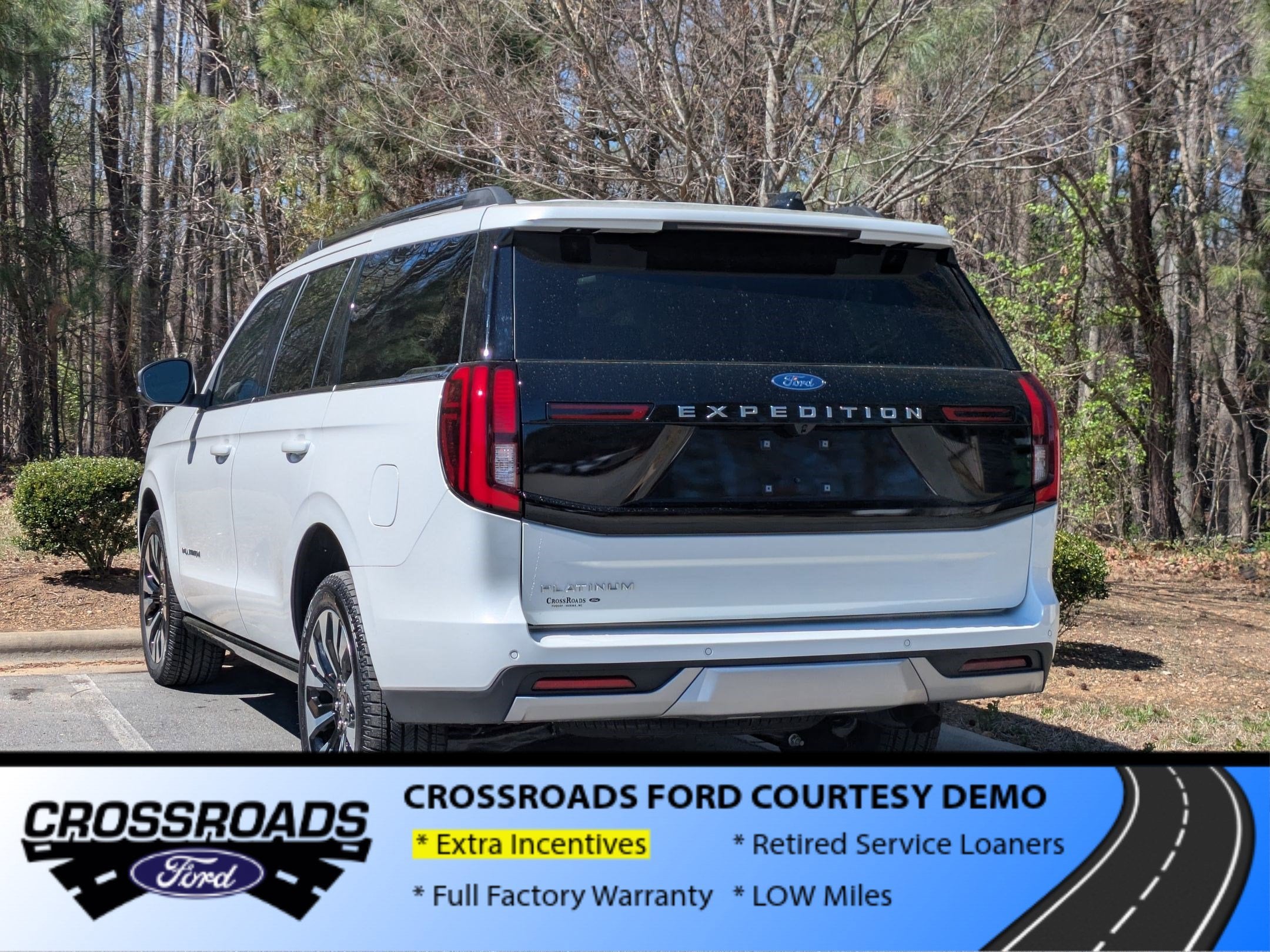 2025 Ford Expedition Platinum - Crossroads Courtesy Demo