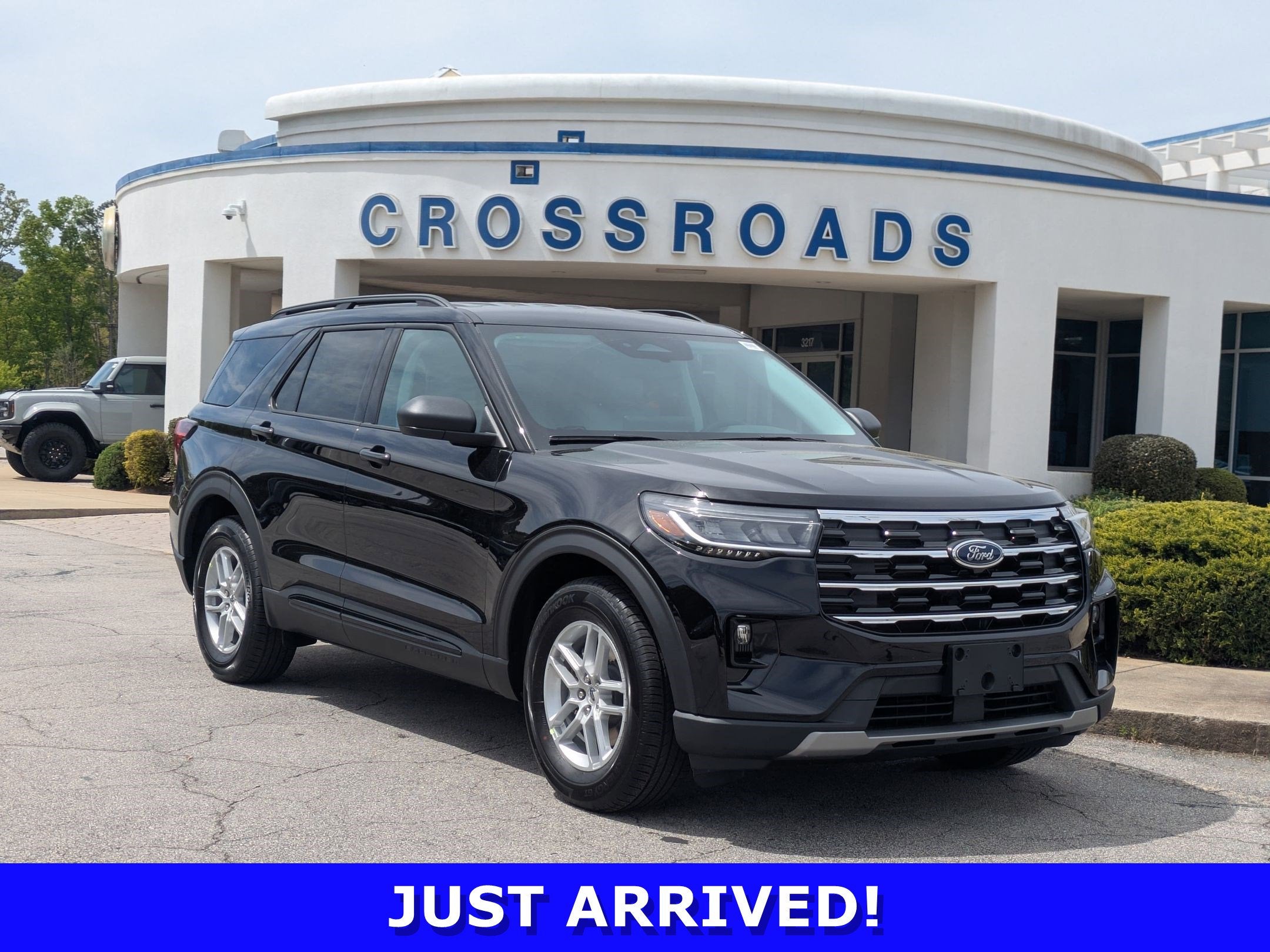 2026 Ford Explorer Active w/200A Pkg