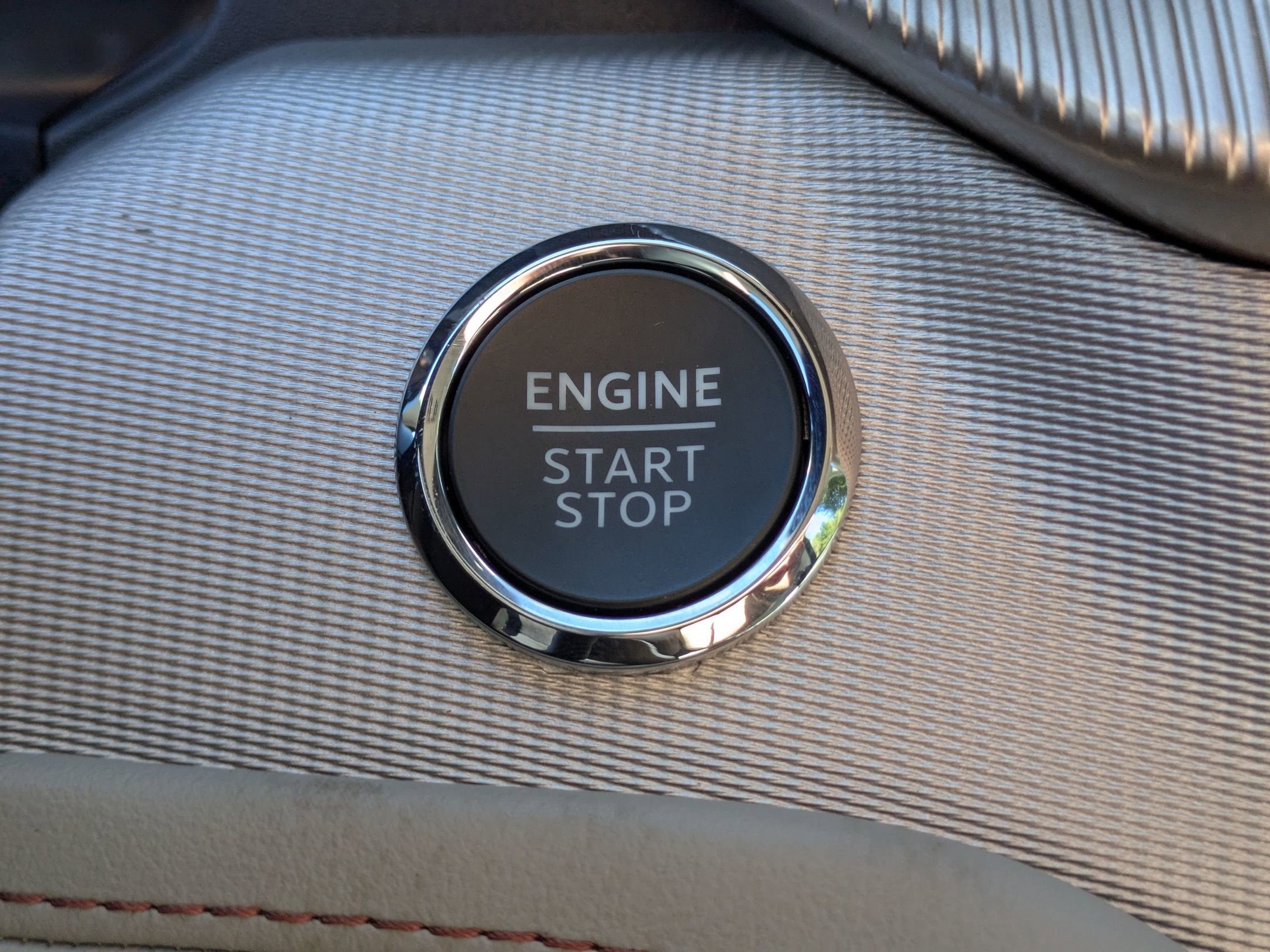 2026 Ford Explorer Active (200A)