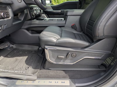 2026 Ford Super Duty F-250 SRW Platinum