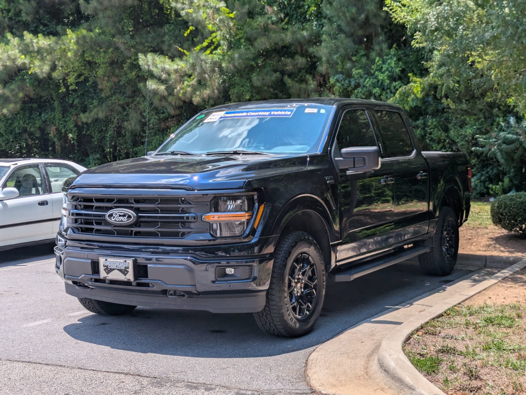 2026 Ford F-150 XLT - Crossroads Courtesy Demo