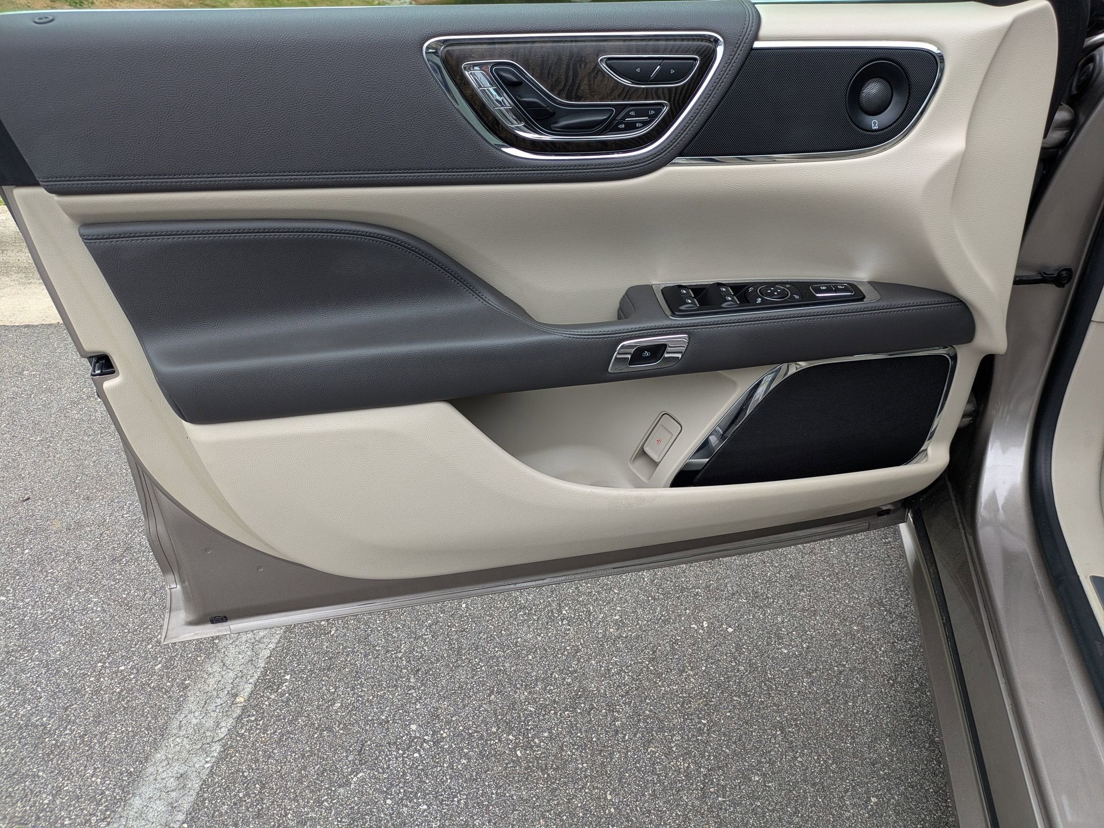 2019 Lincoln Continental Reserve