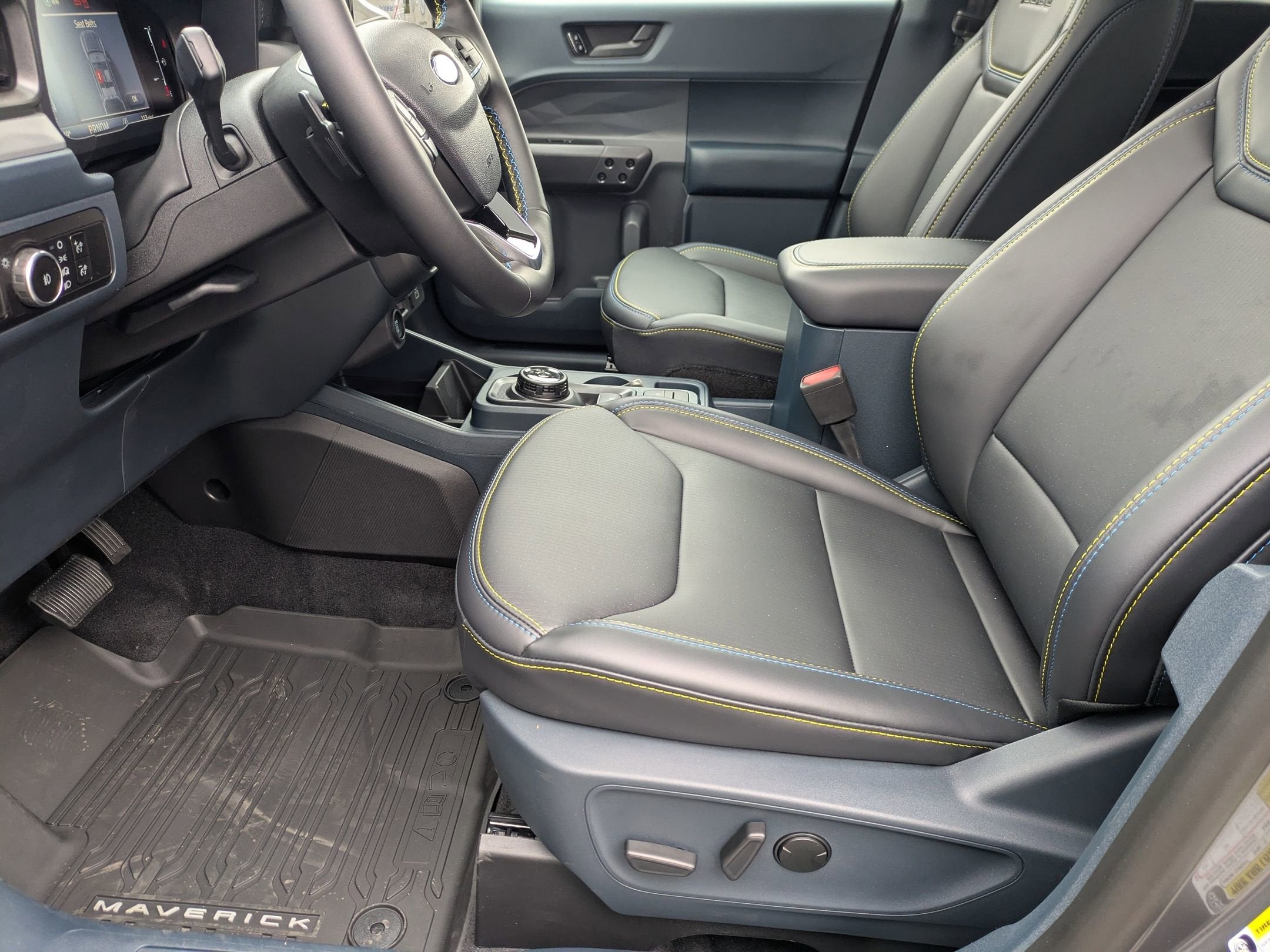 2026 Ford Maverick Lobo High