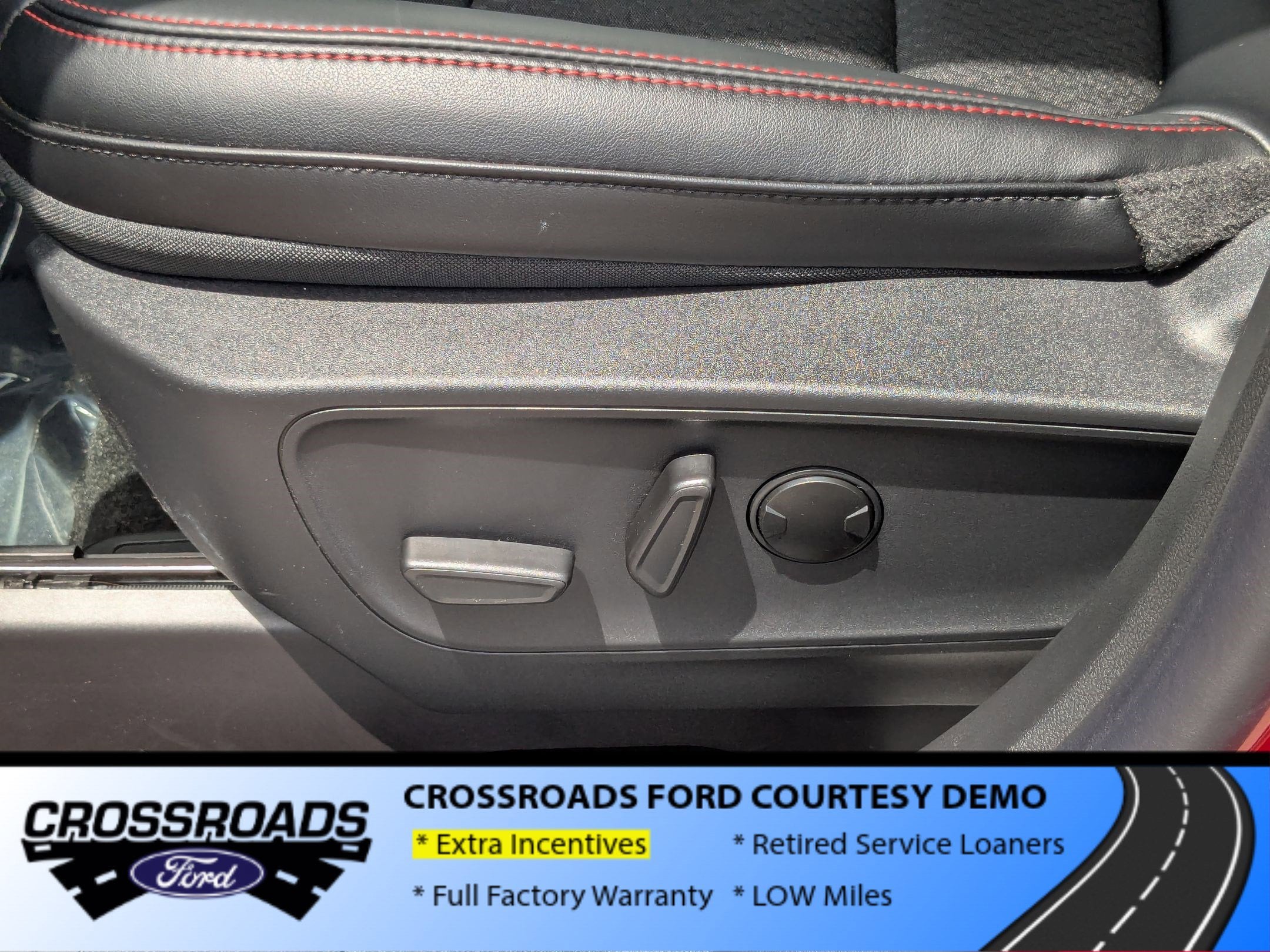 2025 Ford Escape ST-Line - Crossroads Courtesy Demo