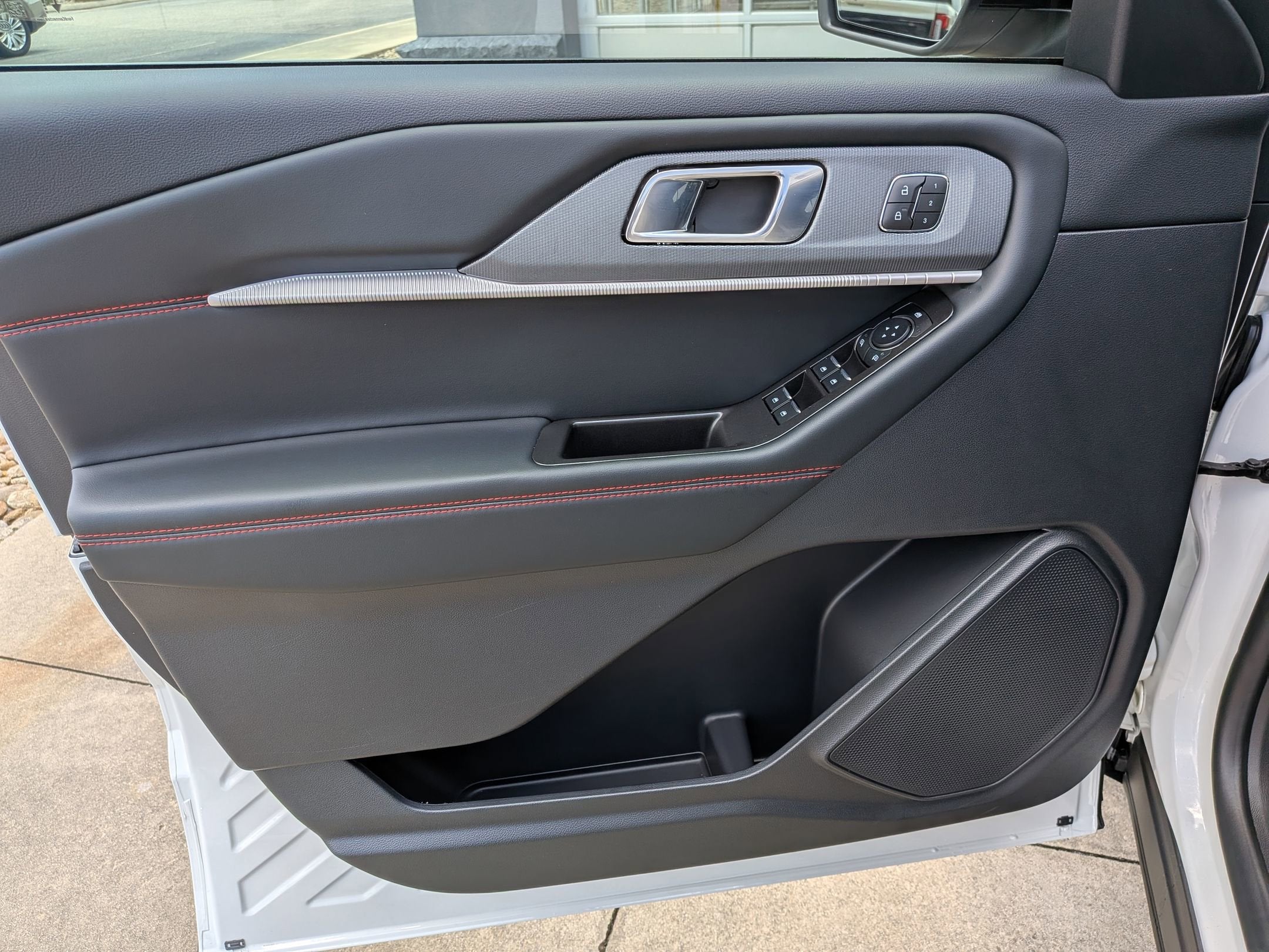 2026 Ford Explorer ST-Line - Crossroads Courtesy Demo
