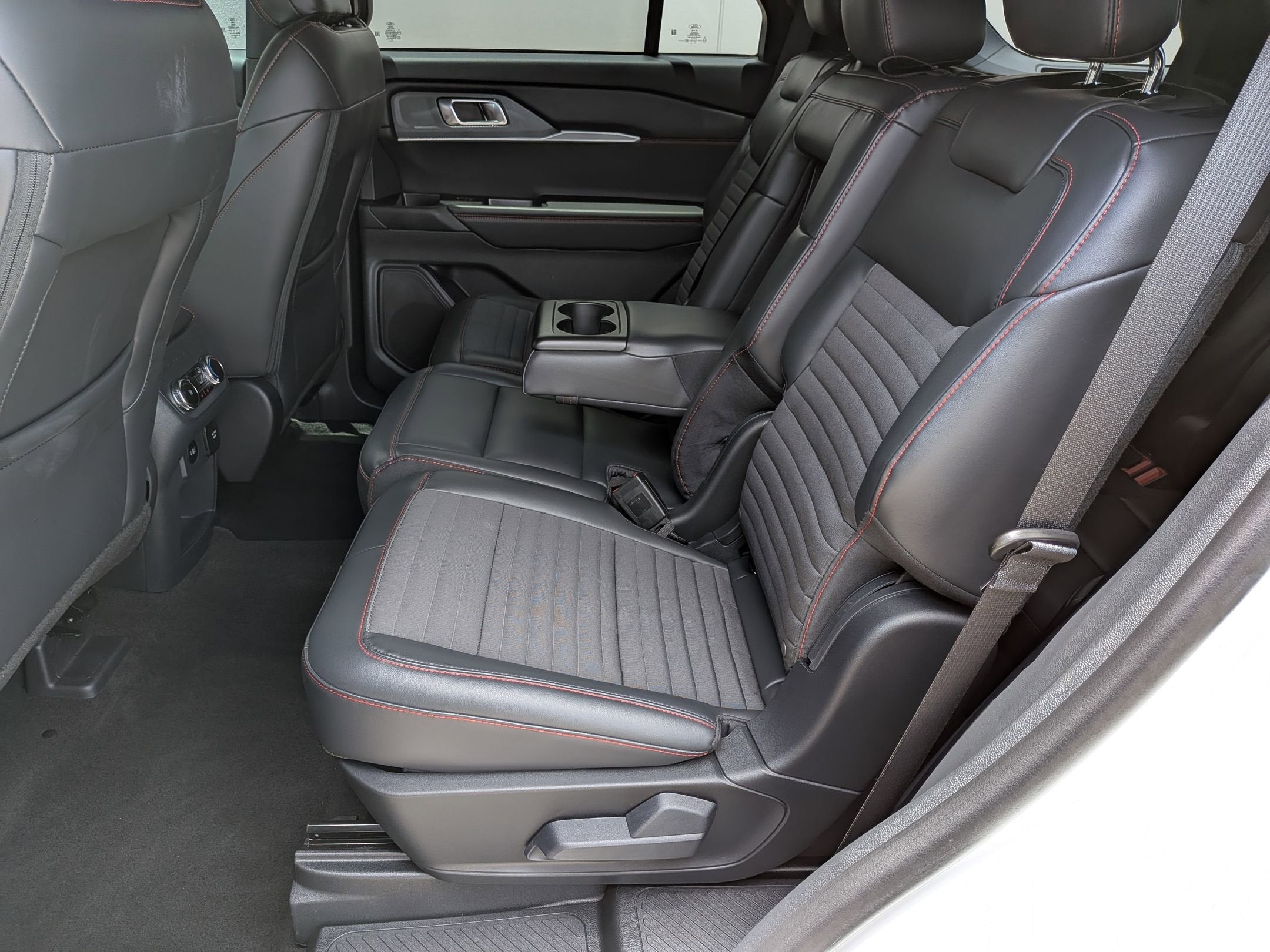 2026 Ford Explorer ST-Line - Crossroads Courtesy Demo