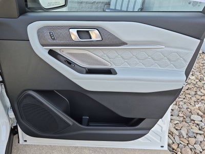 2027 Ford Explorer Platinum