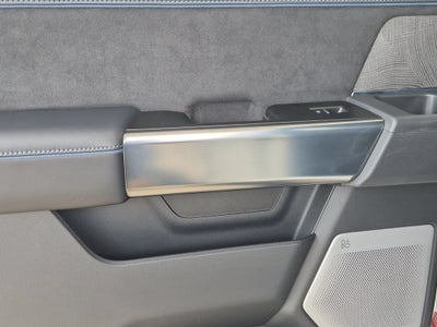 2025 Ford Super Duty F-350 DRW Platinum