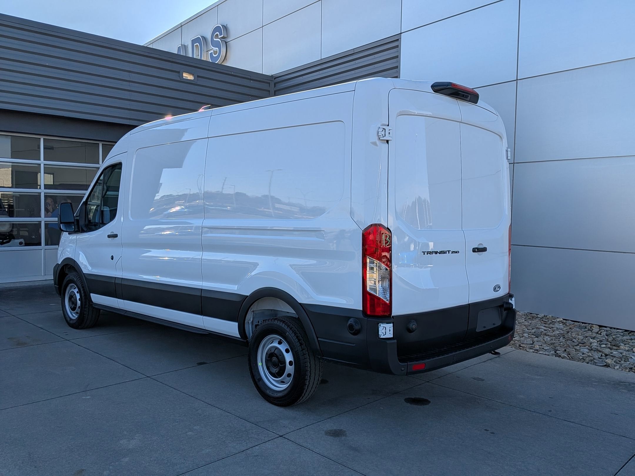 2026 Ford Transit Cargo Van Base