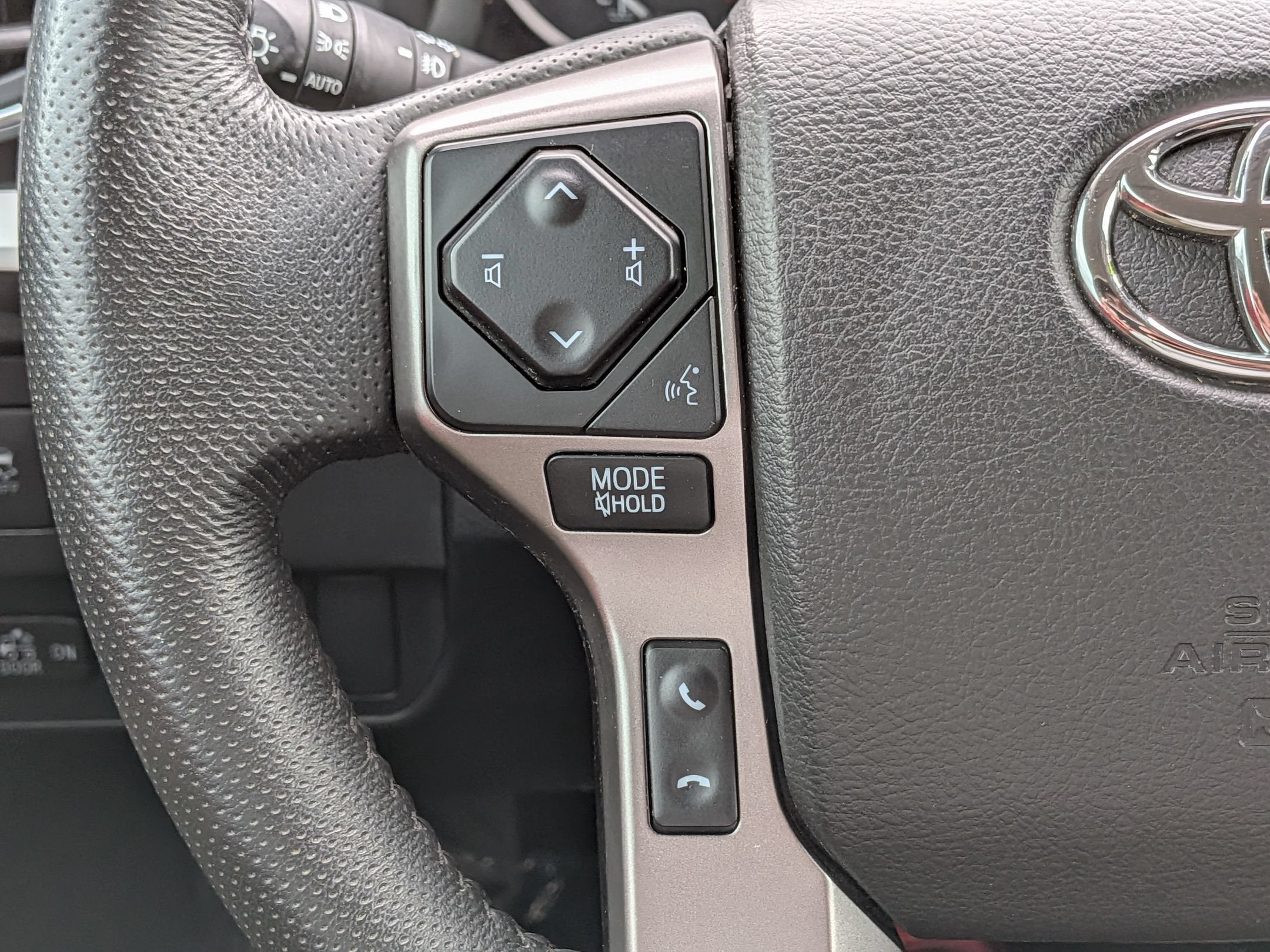 2023 Toyota Tacoma 4WD SR5
