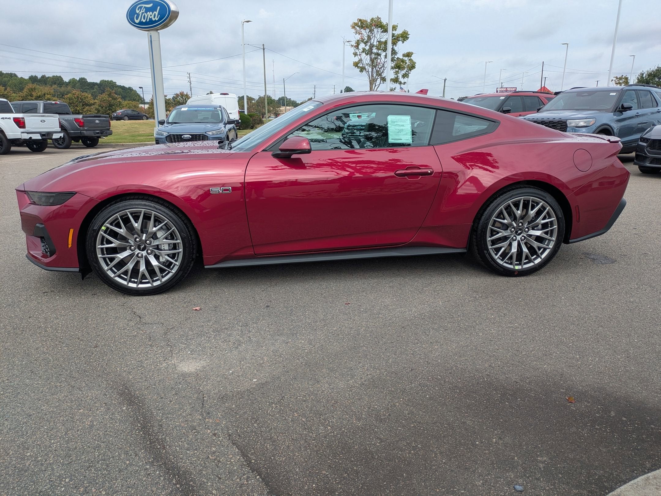 2025 Ford Mustang GT Premium