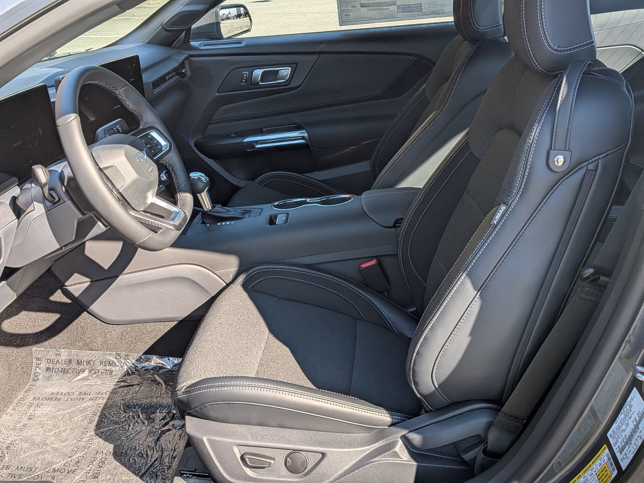 2026 Ford Mustang EcoBoost Fastback - Photo 15