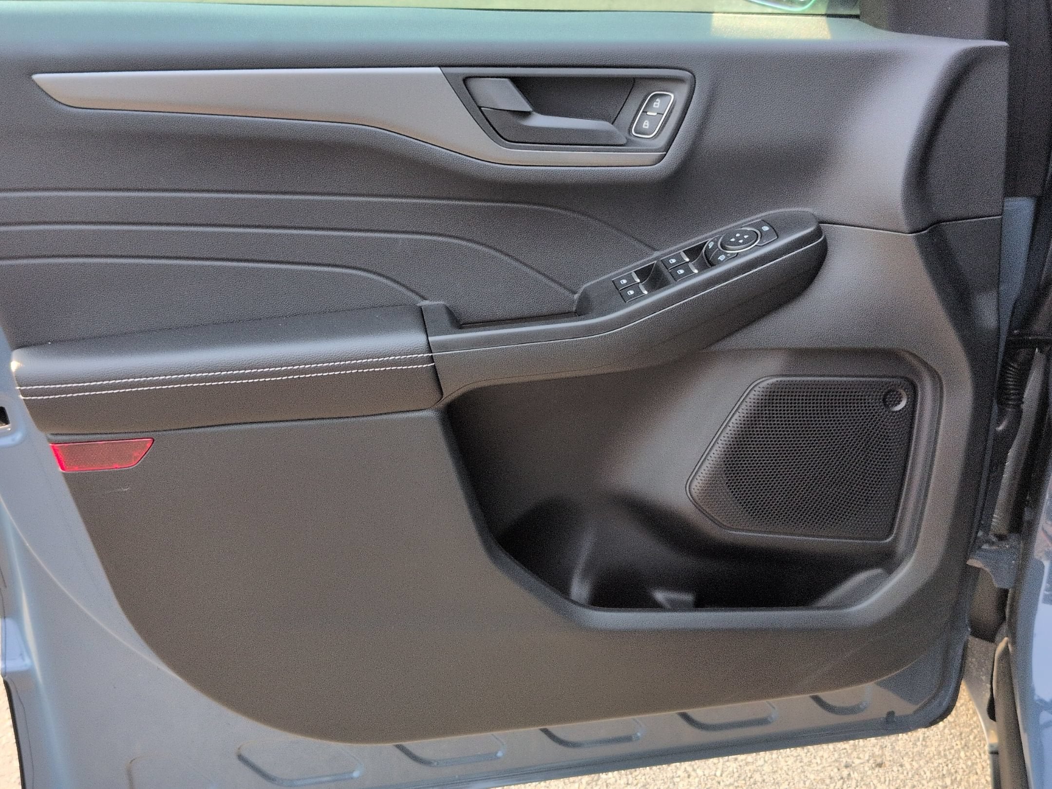 2026 Ford Escape Active - Photo 13