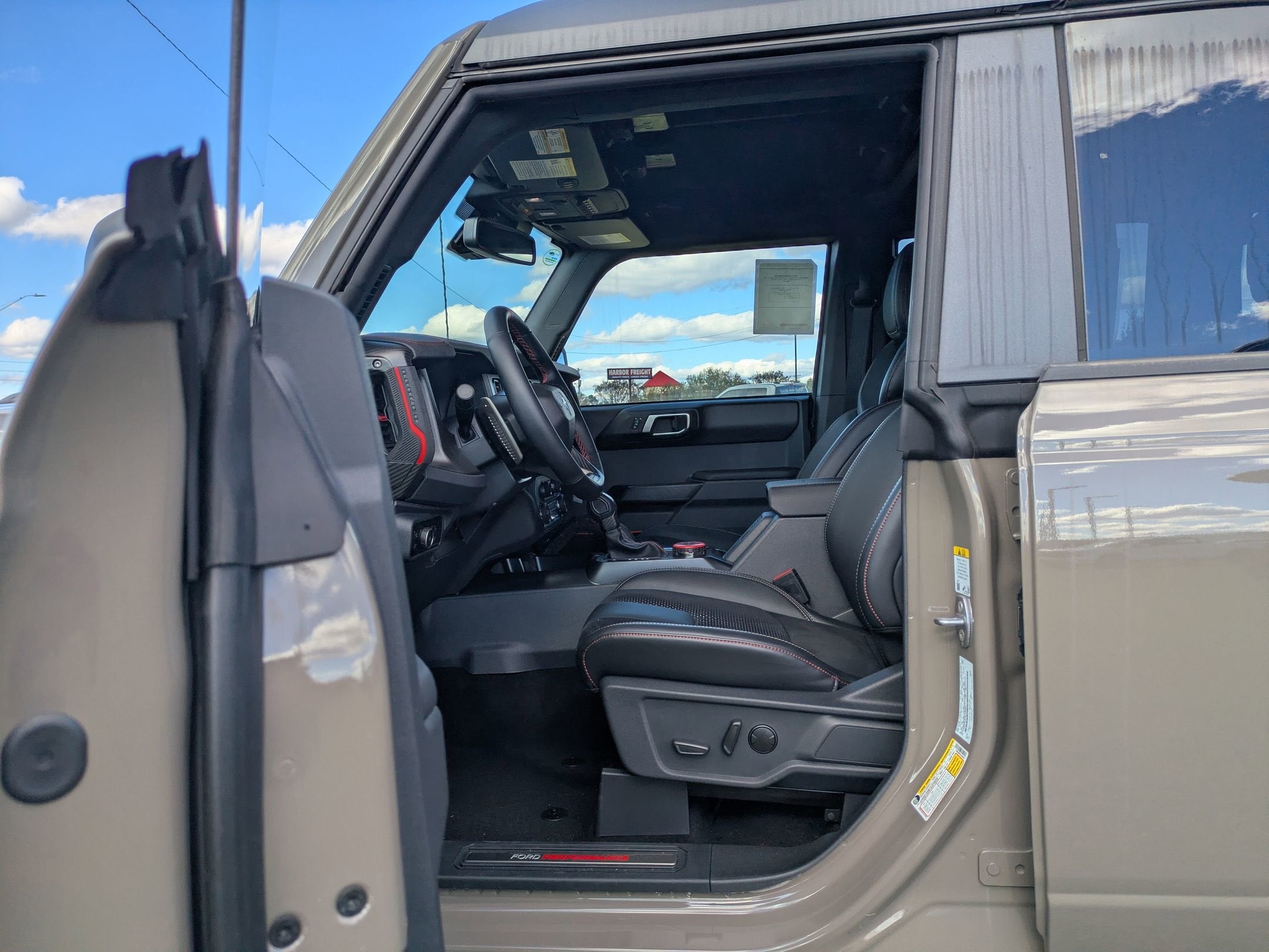 2025 Ford Bronco Raptor