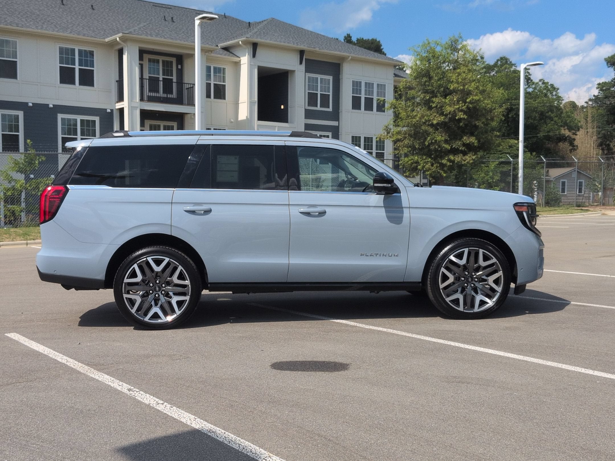 2025 Ford Expedition Platinum