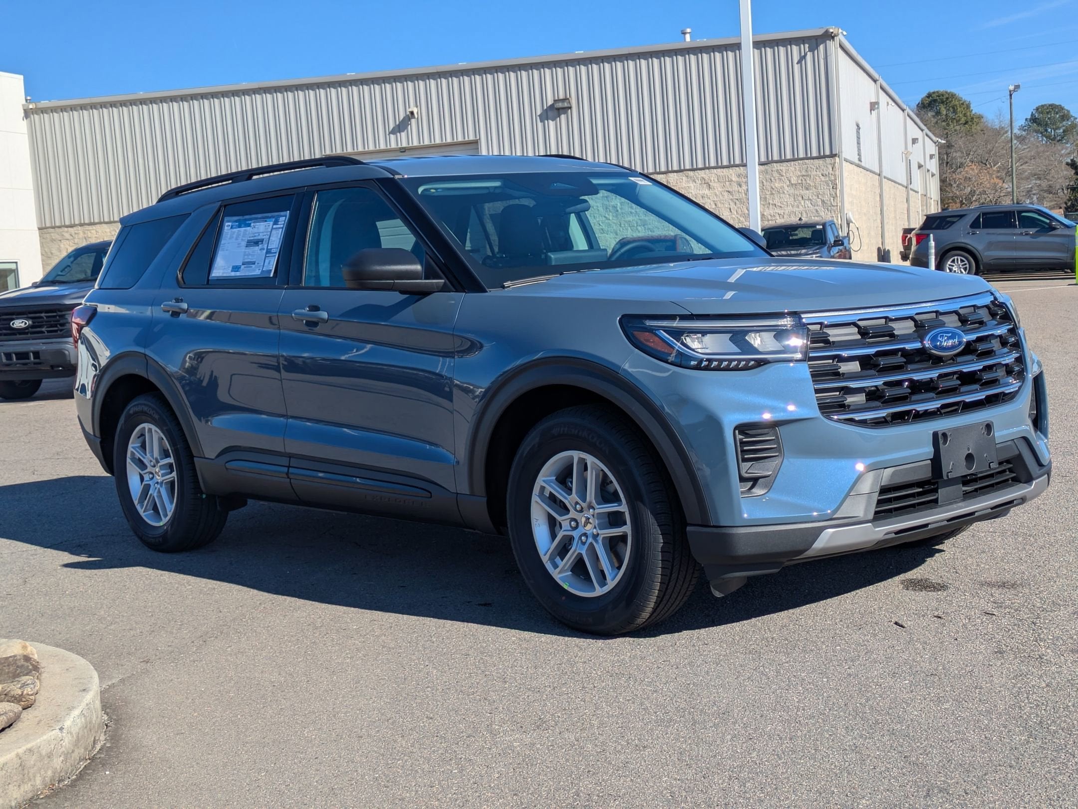 2026 Ford Explorer Active w/200A Pkg