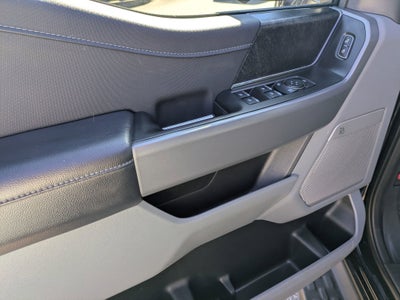 2024 Ford F-150 Lightning Flash