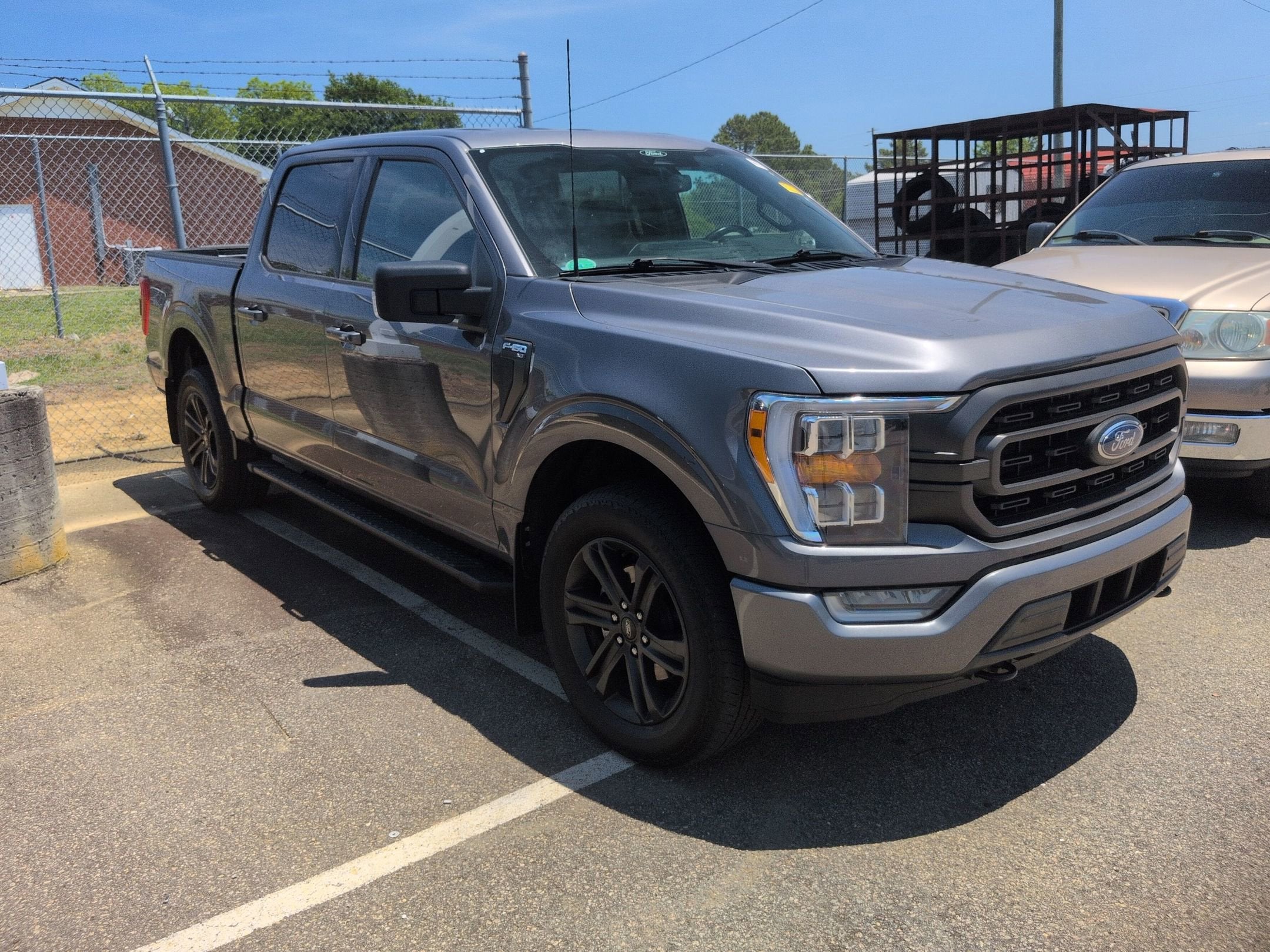 2022 Ford F-150 XLT 4x4 SuperCrew 5-1/2 Box's photo