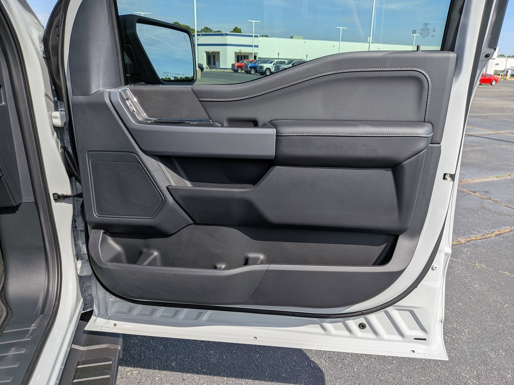 2026 Ford F-150 XLT - Photo 32