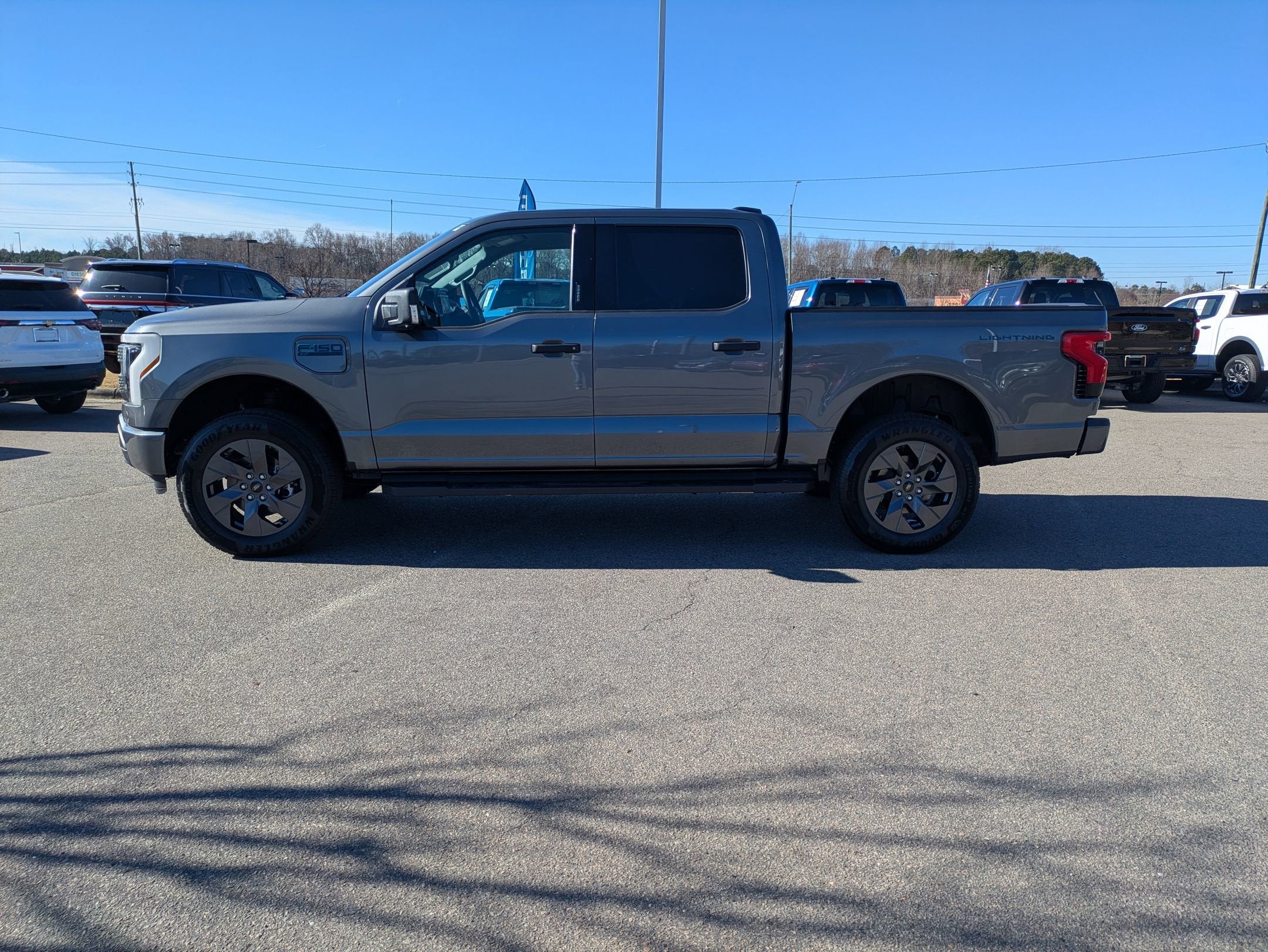 2024 Ford F-150 Lightning XLT