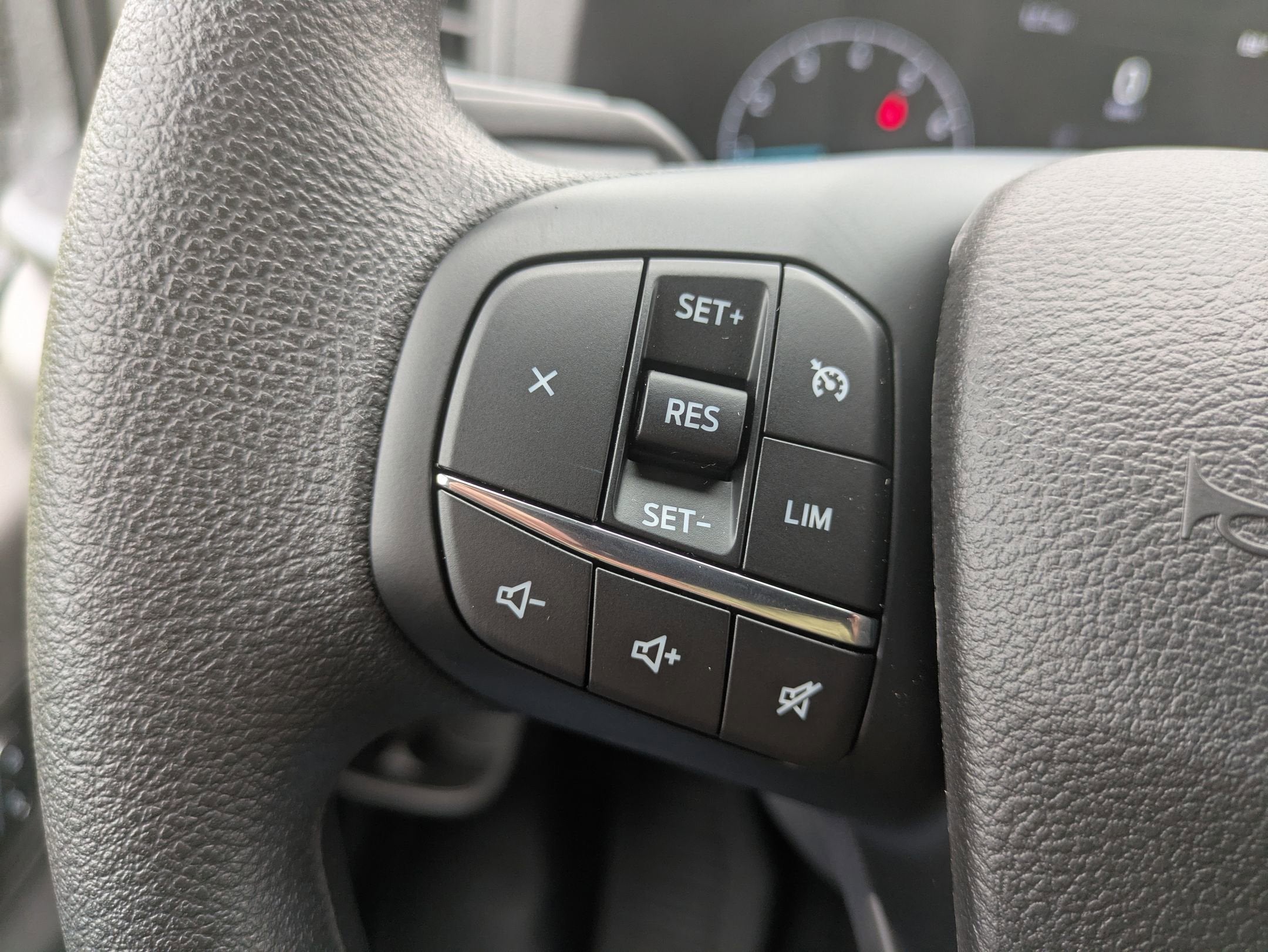 2025 Ford Transit Cargo Van Base