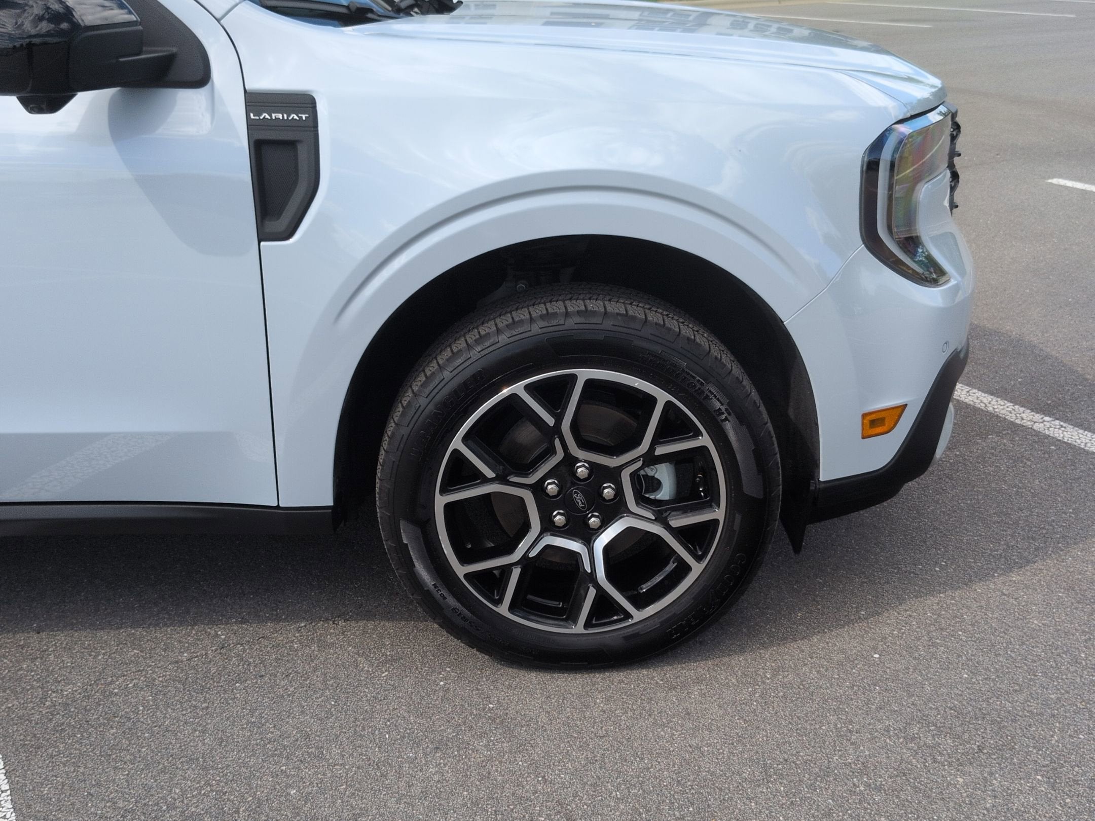 2025 Ford Maverick LARIAT
