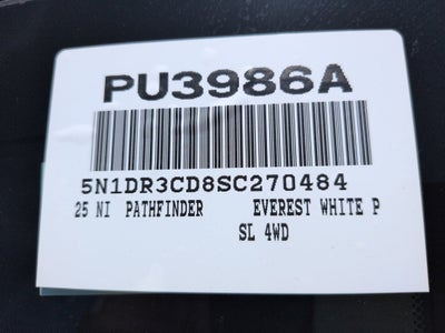 2025 Nissan Pathfinder SL