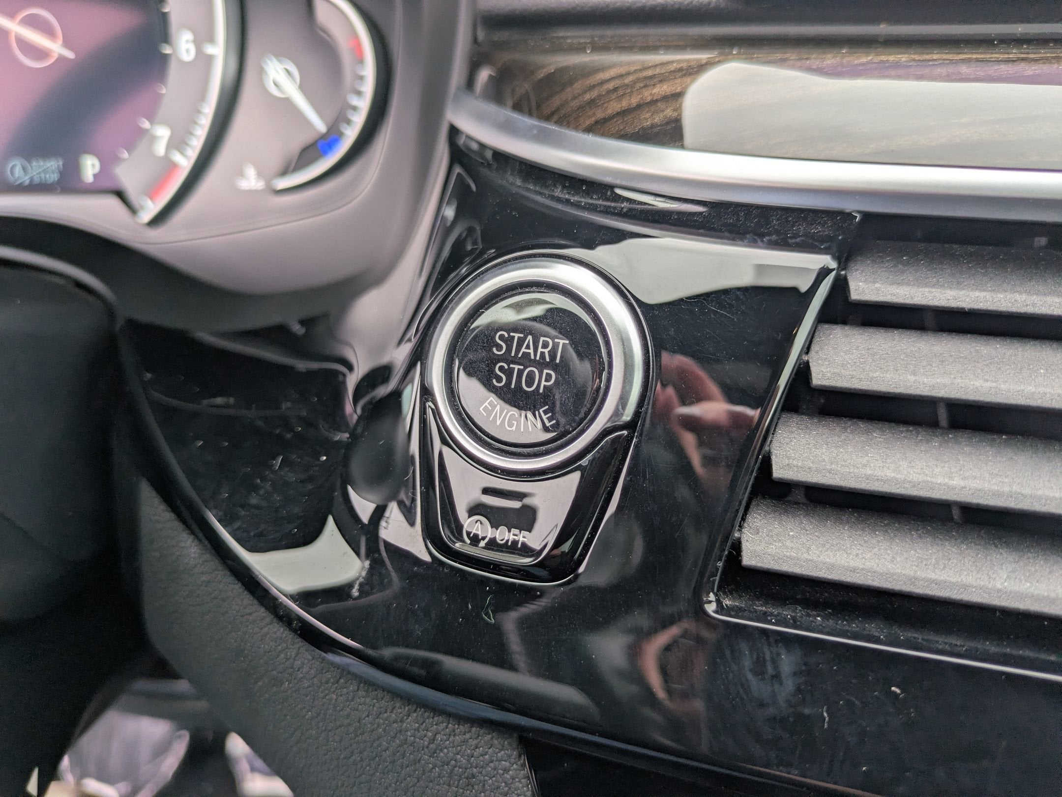 2019 BMW 5 Series 530i