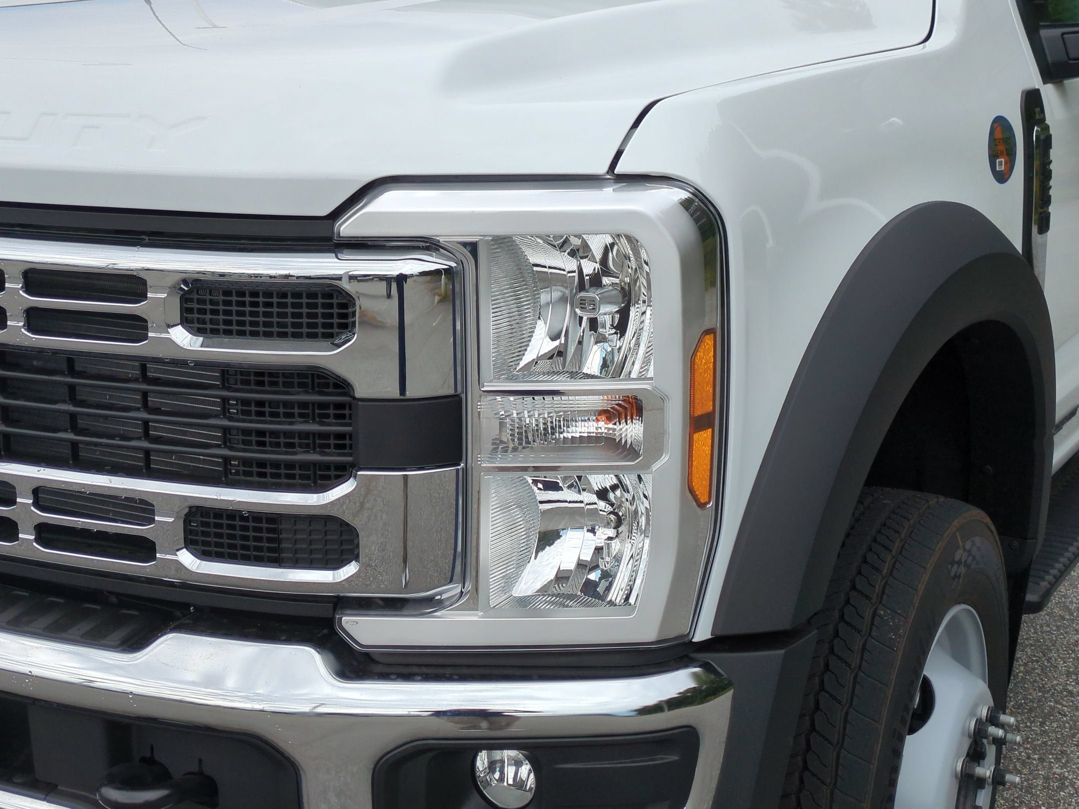 2026 Ford Super Duty F-550 DRW XL