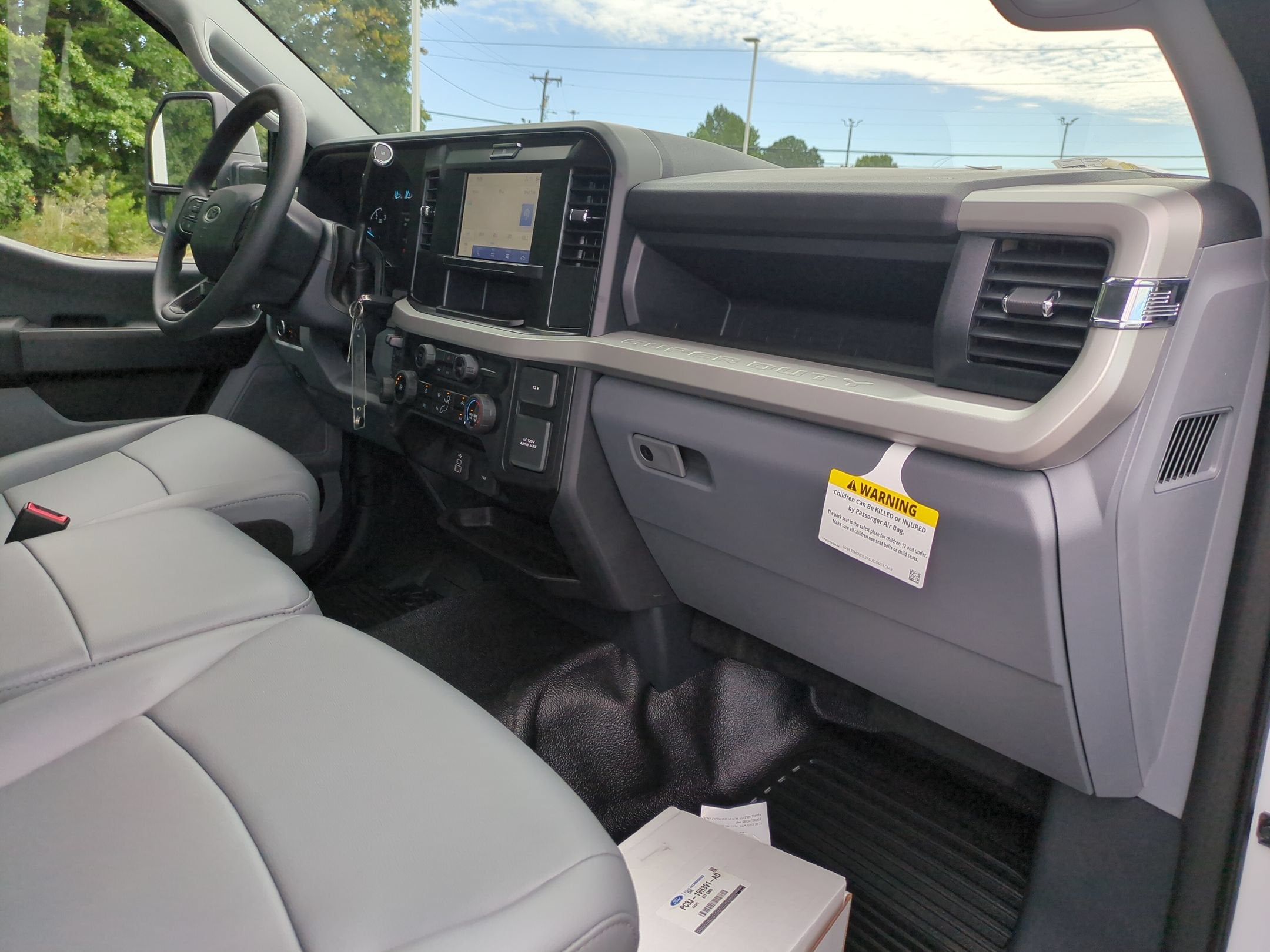 2026 Ford Super Duty F-550 DRW XL