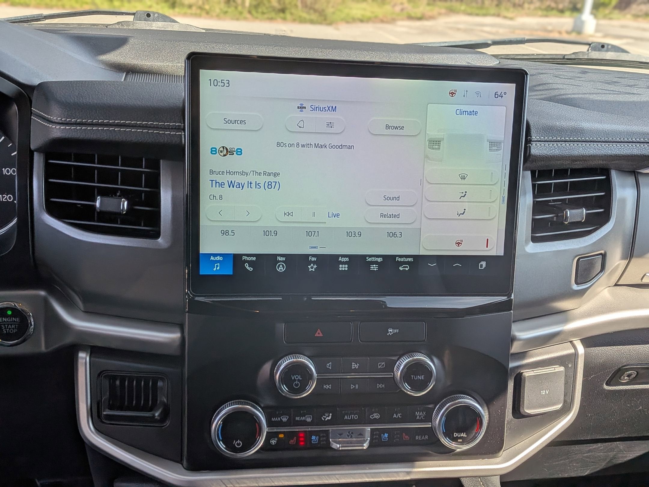 2023 Ford Expedition XLT