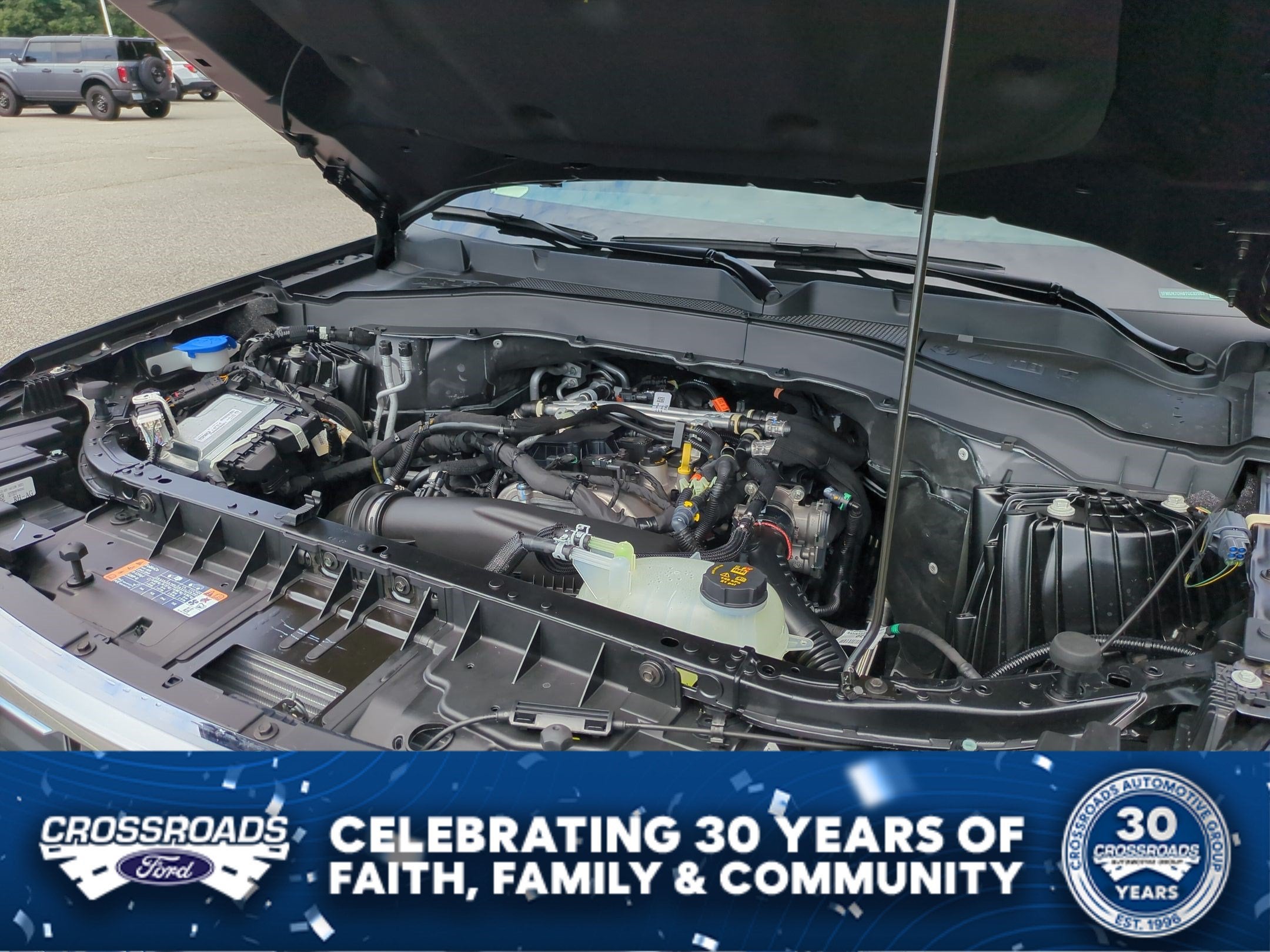 2026 Ford Explorer Active w/200A Pkg