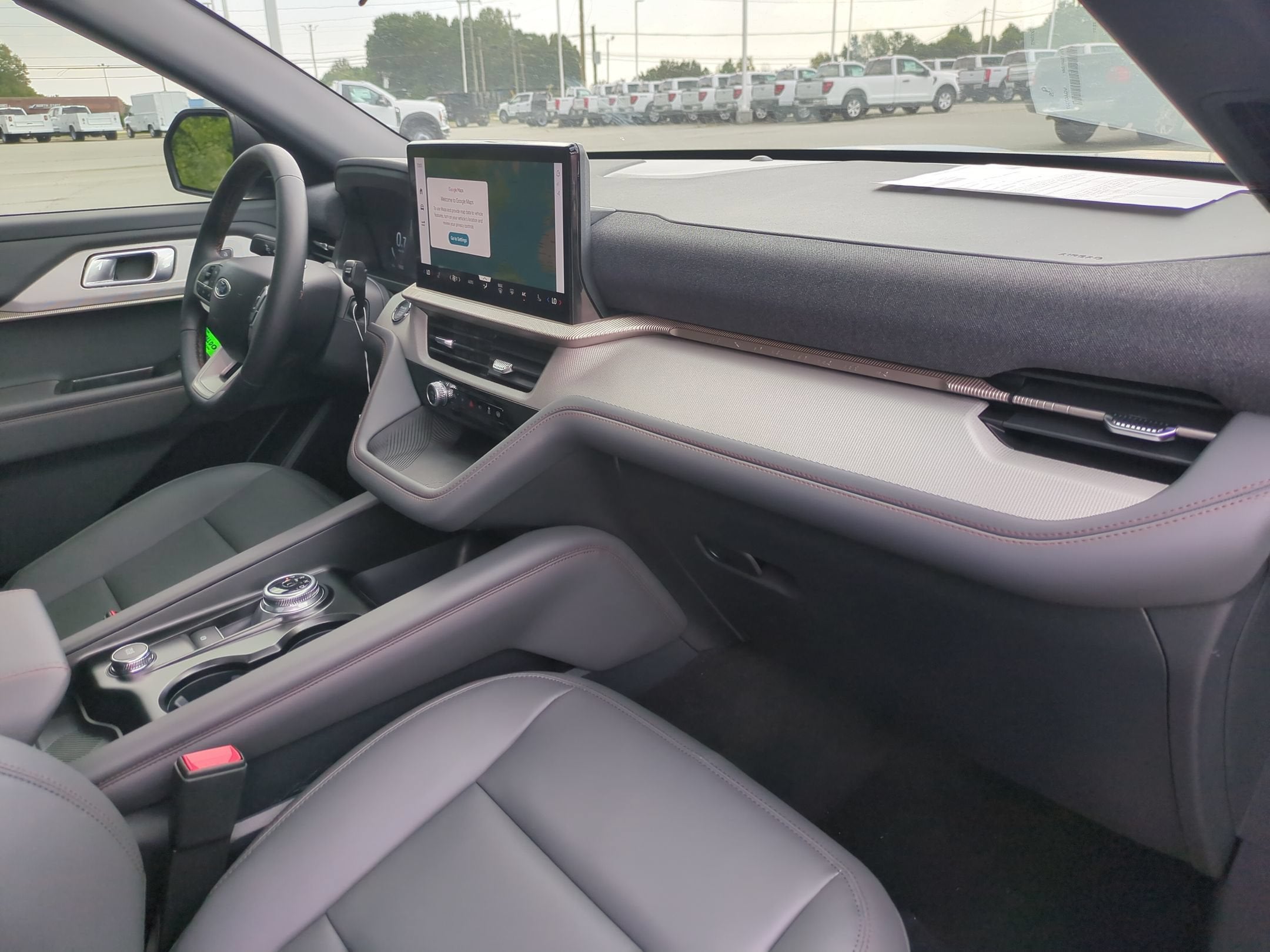 2027 Ford Explorer Active w/200A Pkg