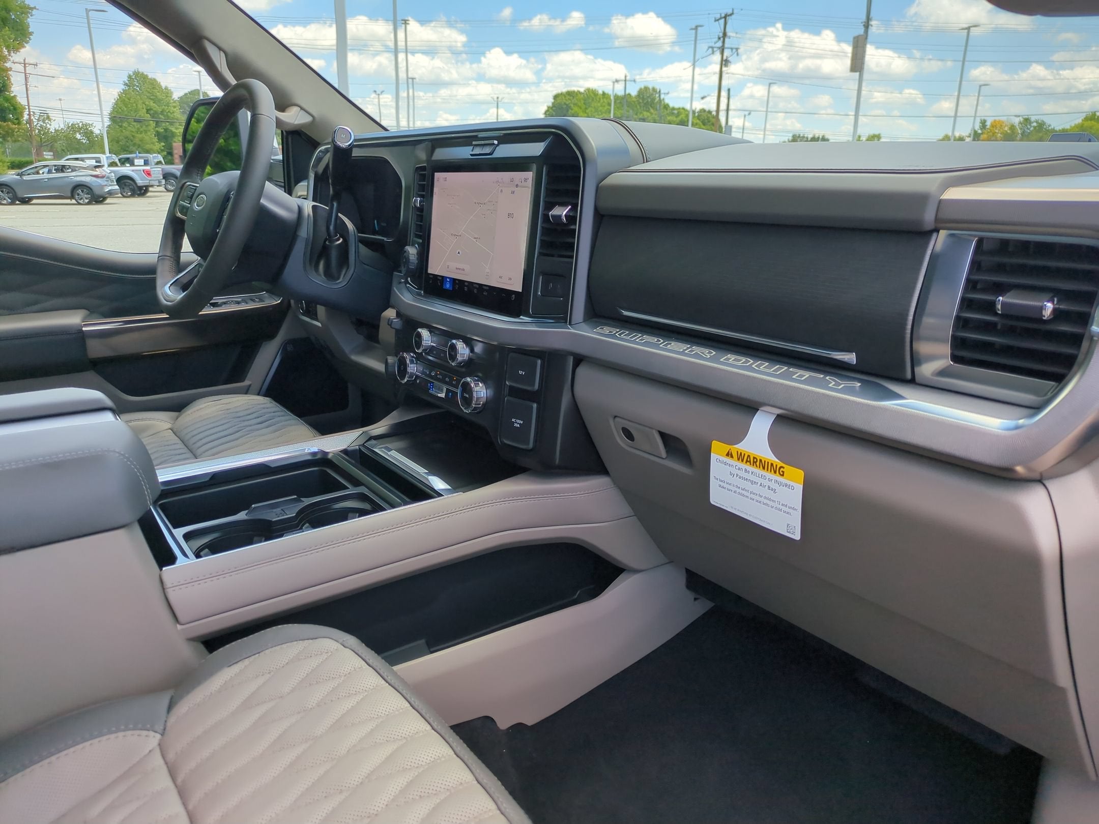 2026 Ford Super Duty F-250 SRW Platinum Plus