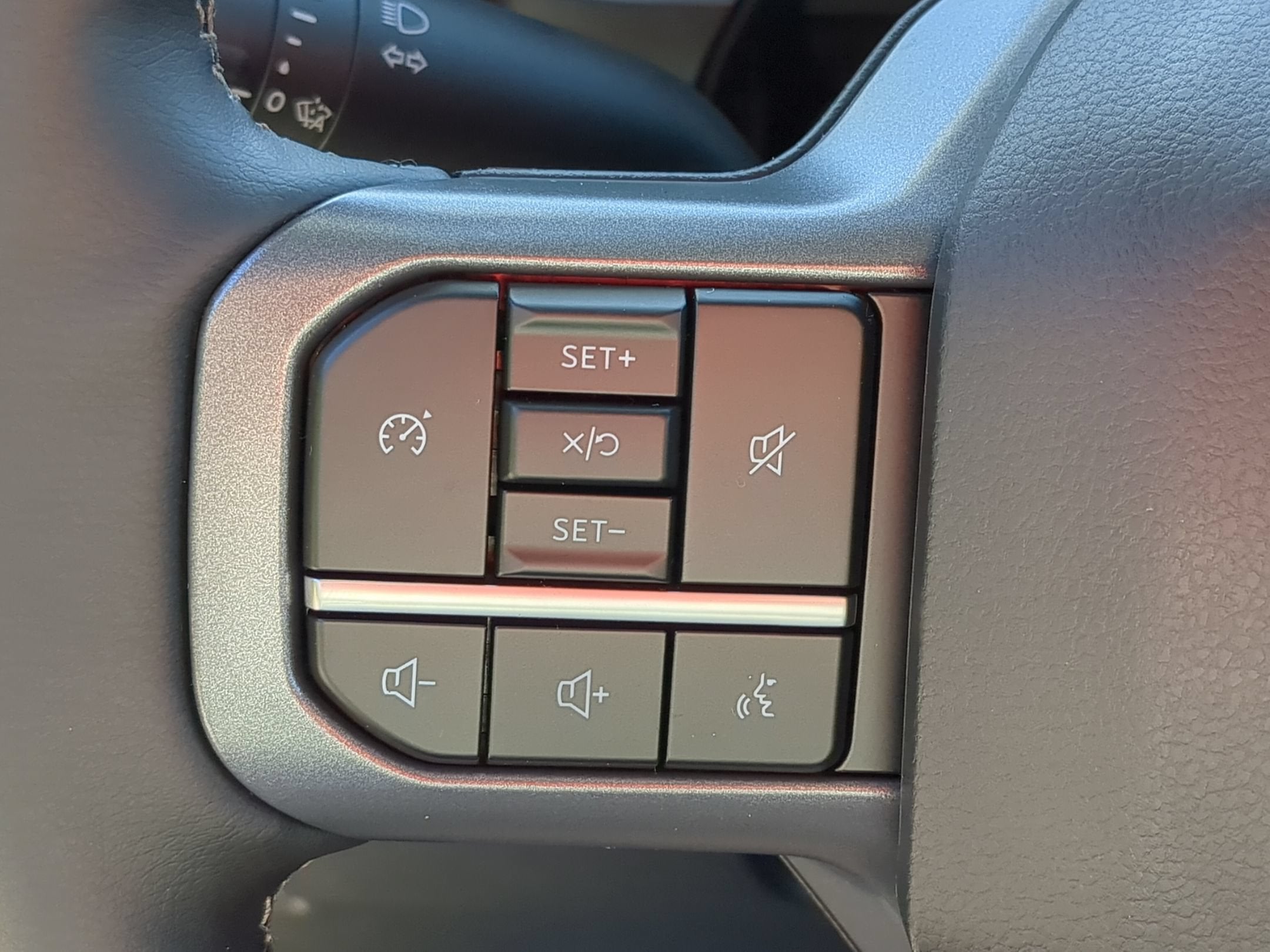 2027 Ford Super Duty F-250 SRW LARIAT