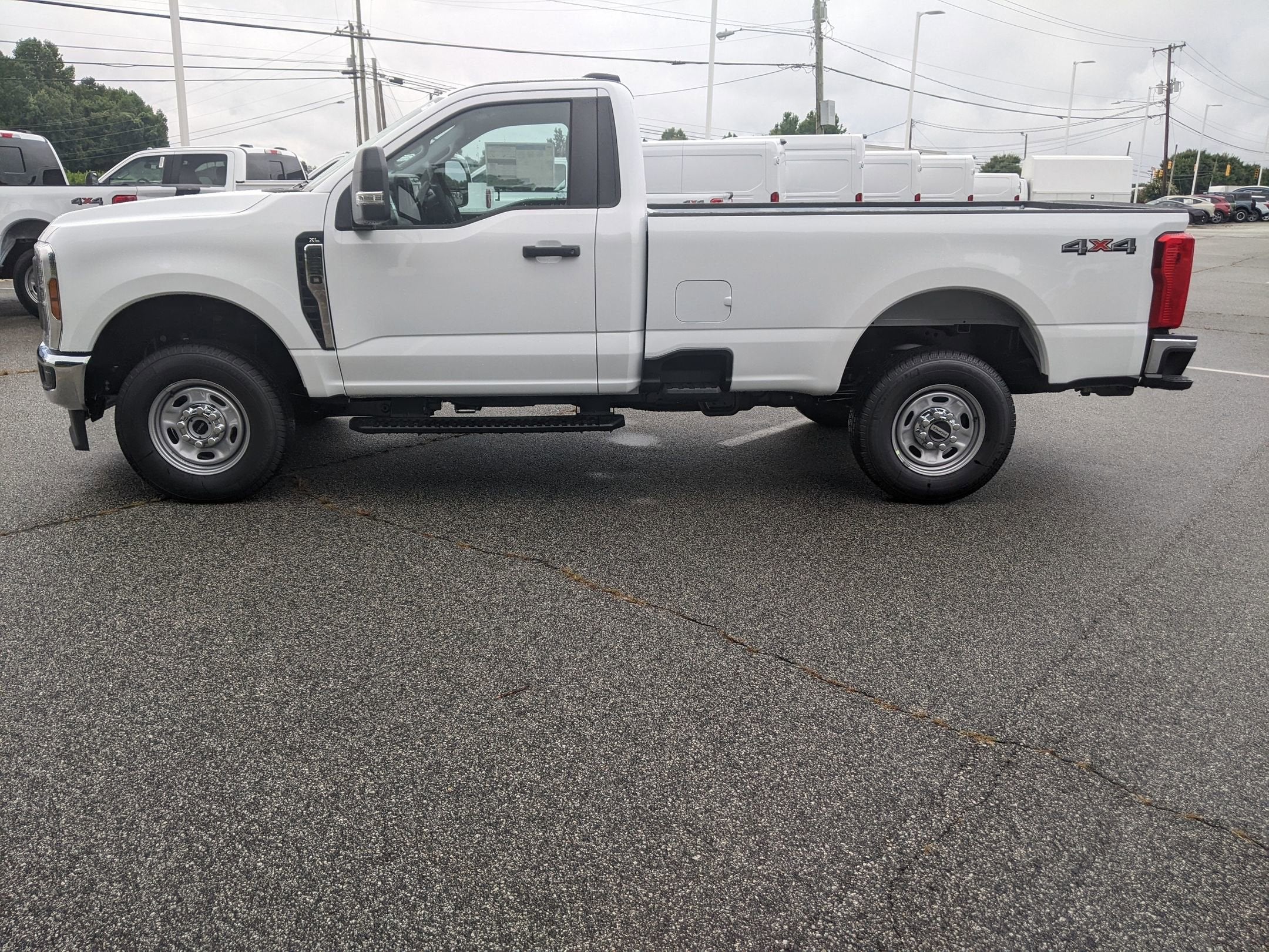 2025 Ford Super Duty F-250 SRW XL
