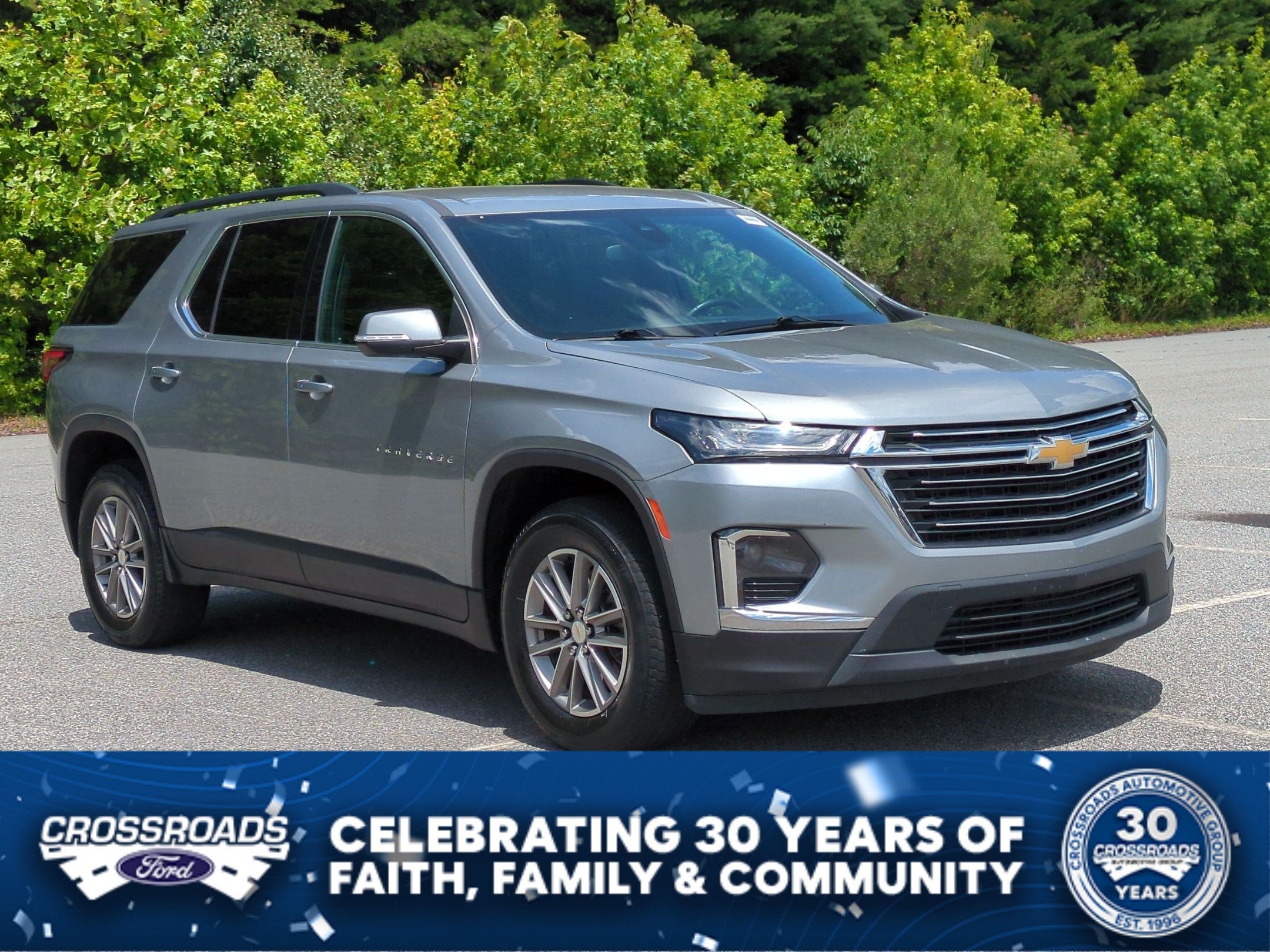 2023 Chevrolet Traverse LT Cloth
