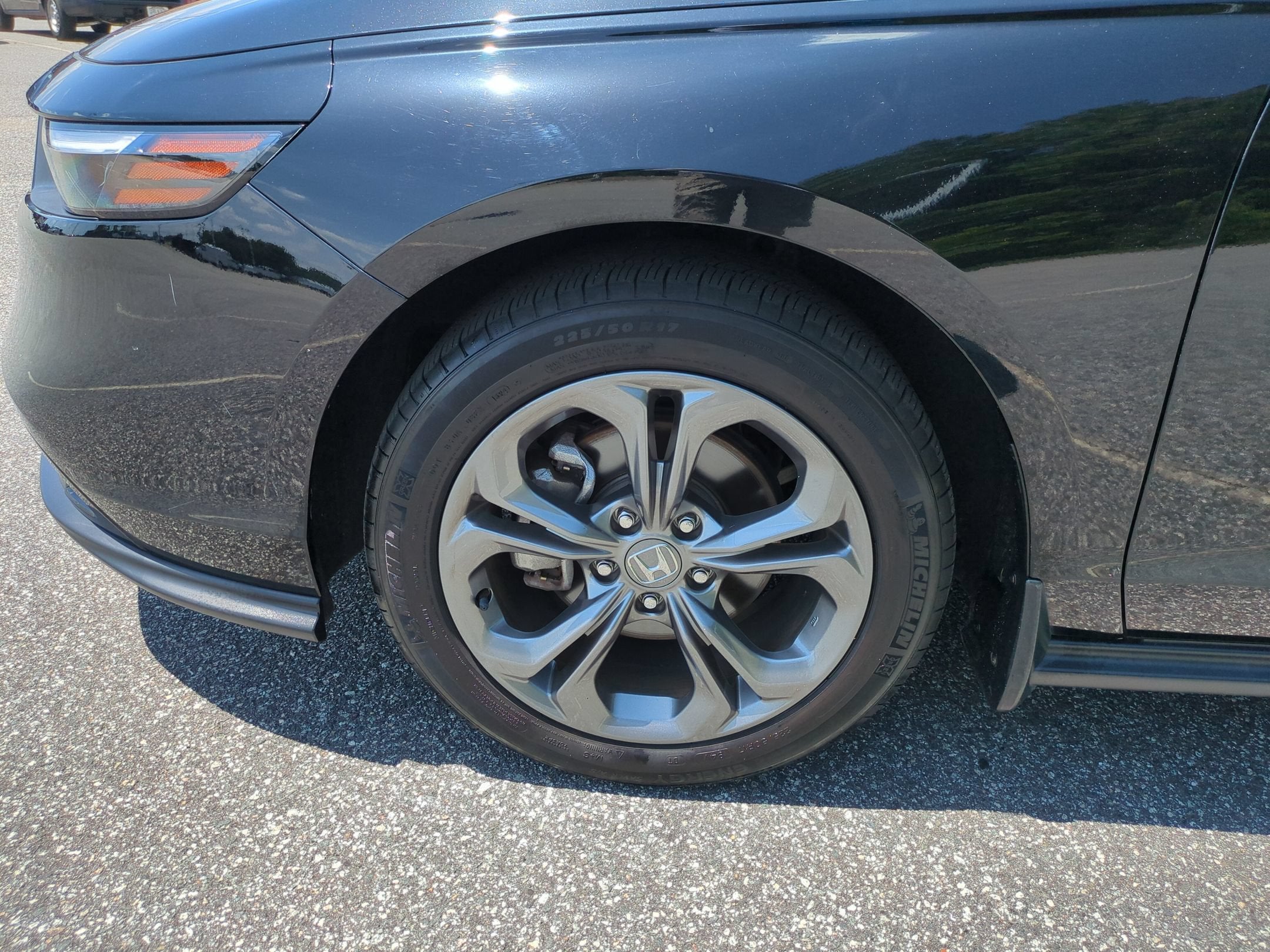 2024 Honda Accord Sedan EX